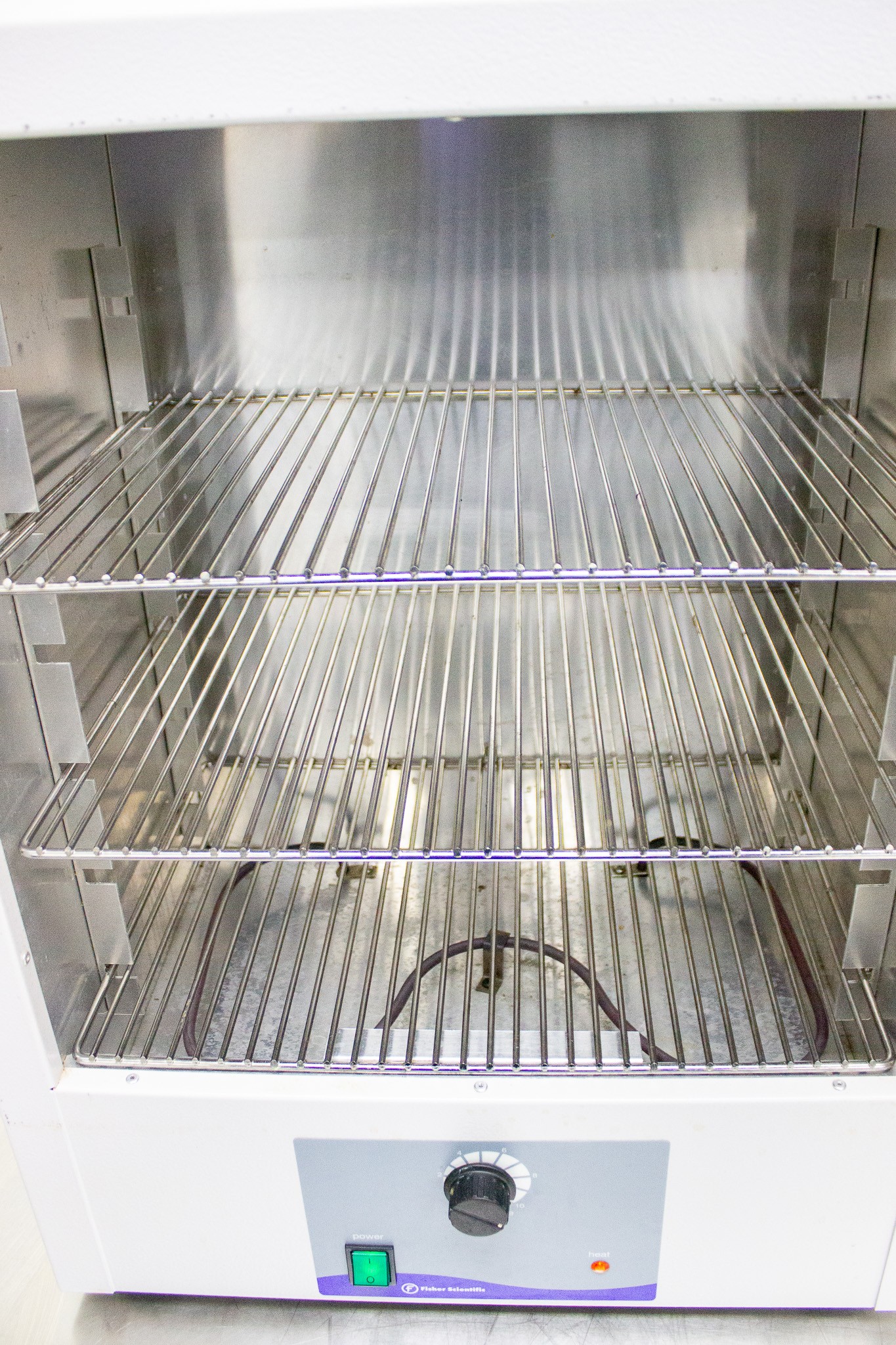 Thermo 664 Gravity Convection Oven Ambient to 210C 48.2L Lab Use