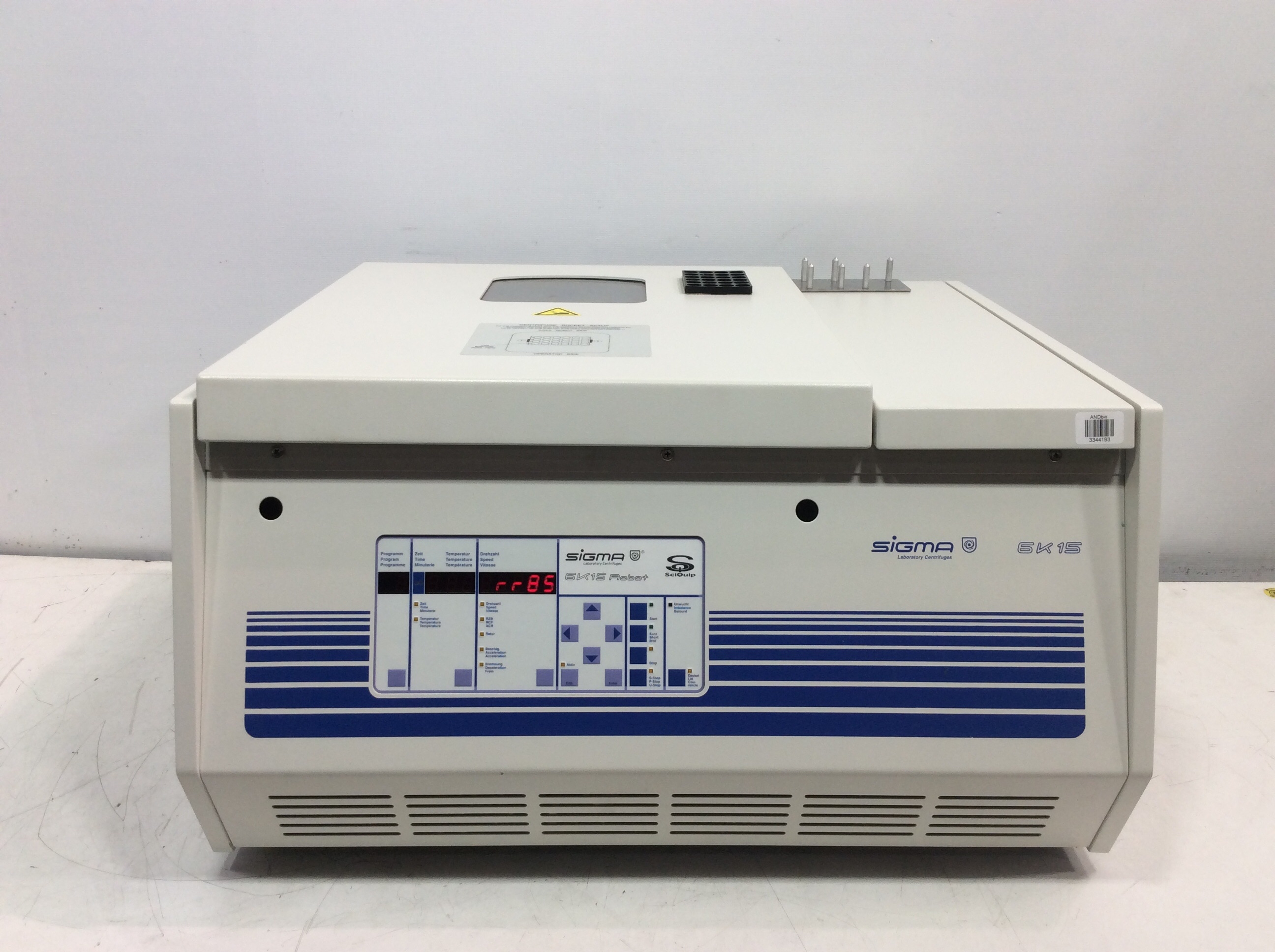 Sigma 6K15 Robot Benchtop Centrifuge 6x500ml -10-40C 15000RPM