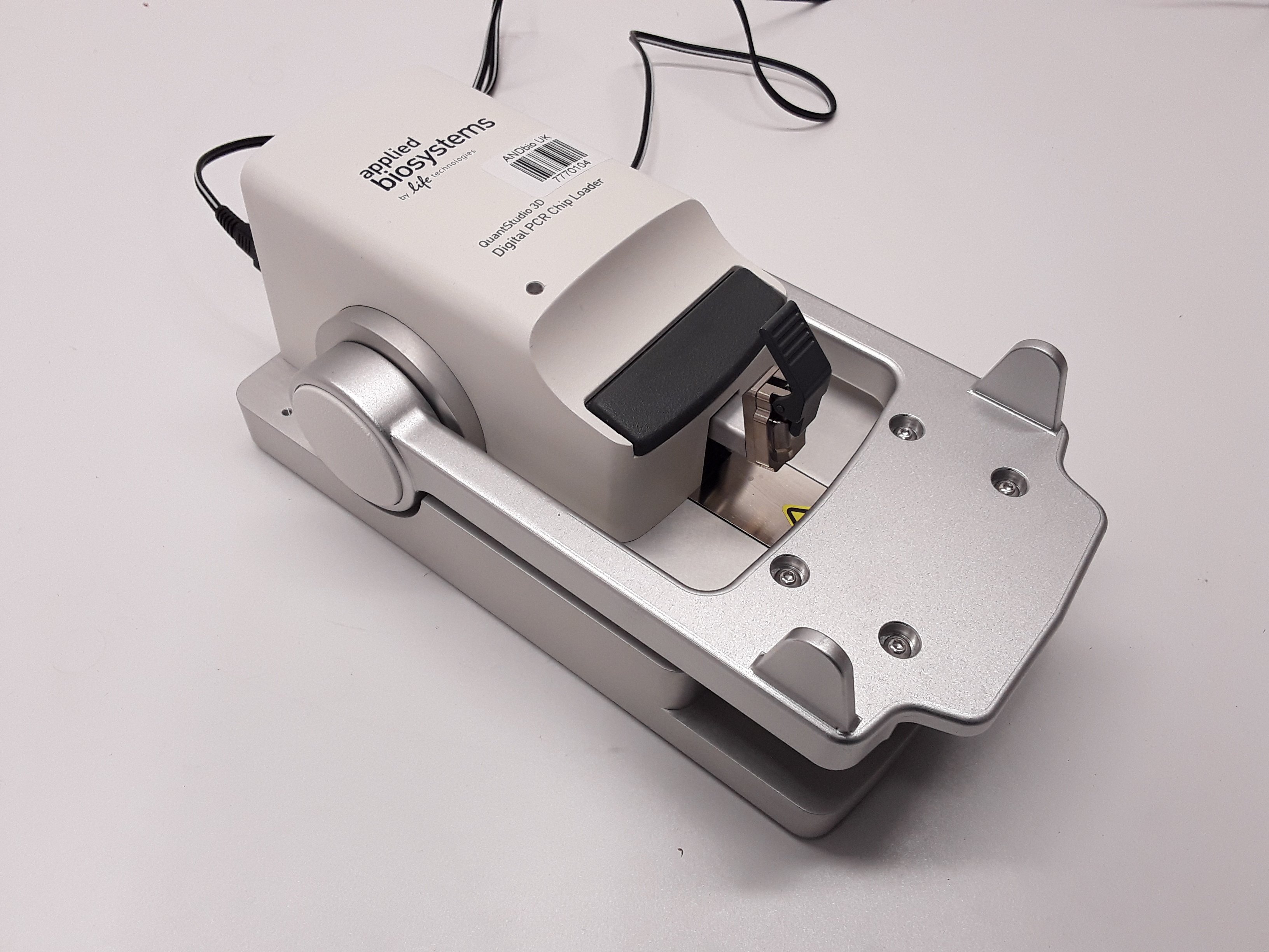 ABI QuantStudio 3D Digital PCR Chip Loader 4482592 Turnkey 120V/220V Use