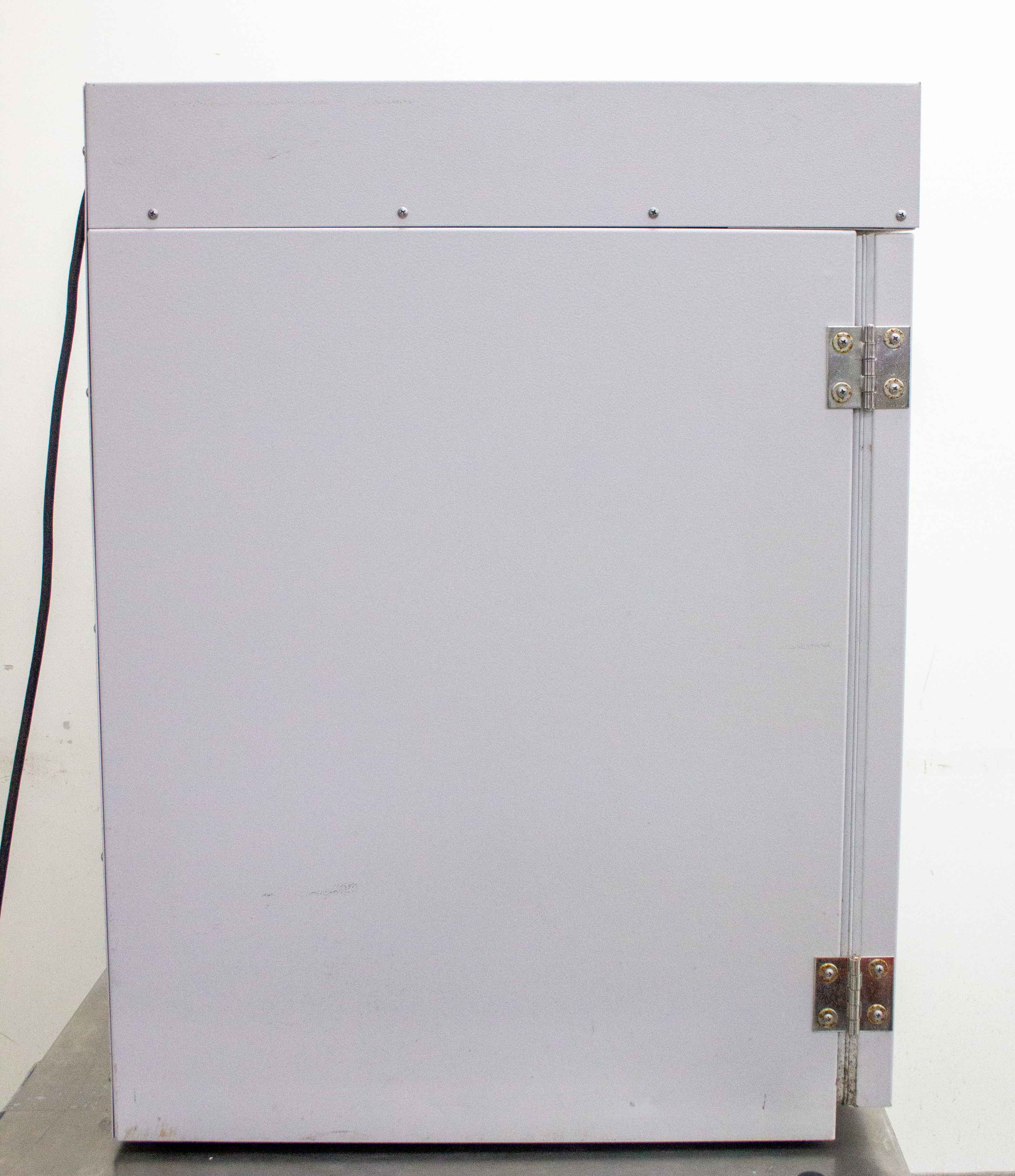 Barnstead Lab-Line 310 Incubator General Radiant Heat 11.2 cu.ft 5C to 65C