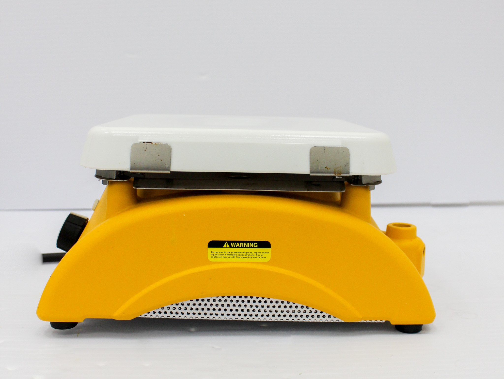 Thermo S194925 Stirrer Small Benchtop Equipment 2500 RPM Ceramic Platform