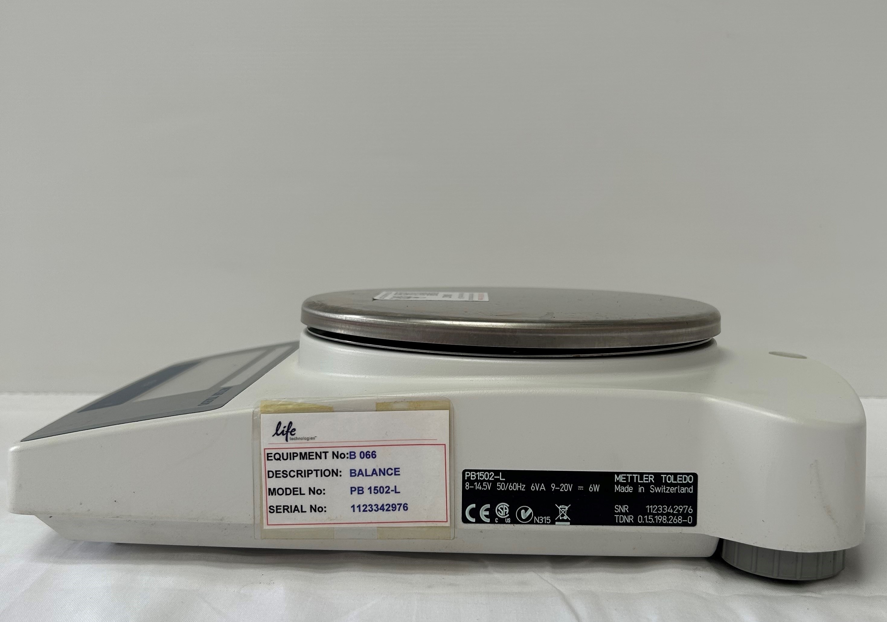 Mettler Toledo PB1502-L Scale Analytical Precision Balance Used 50Hz/60Hz
