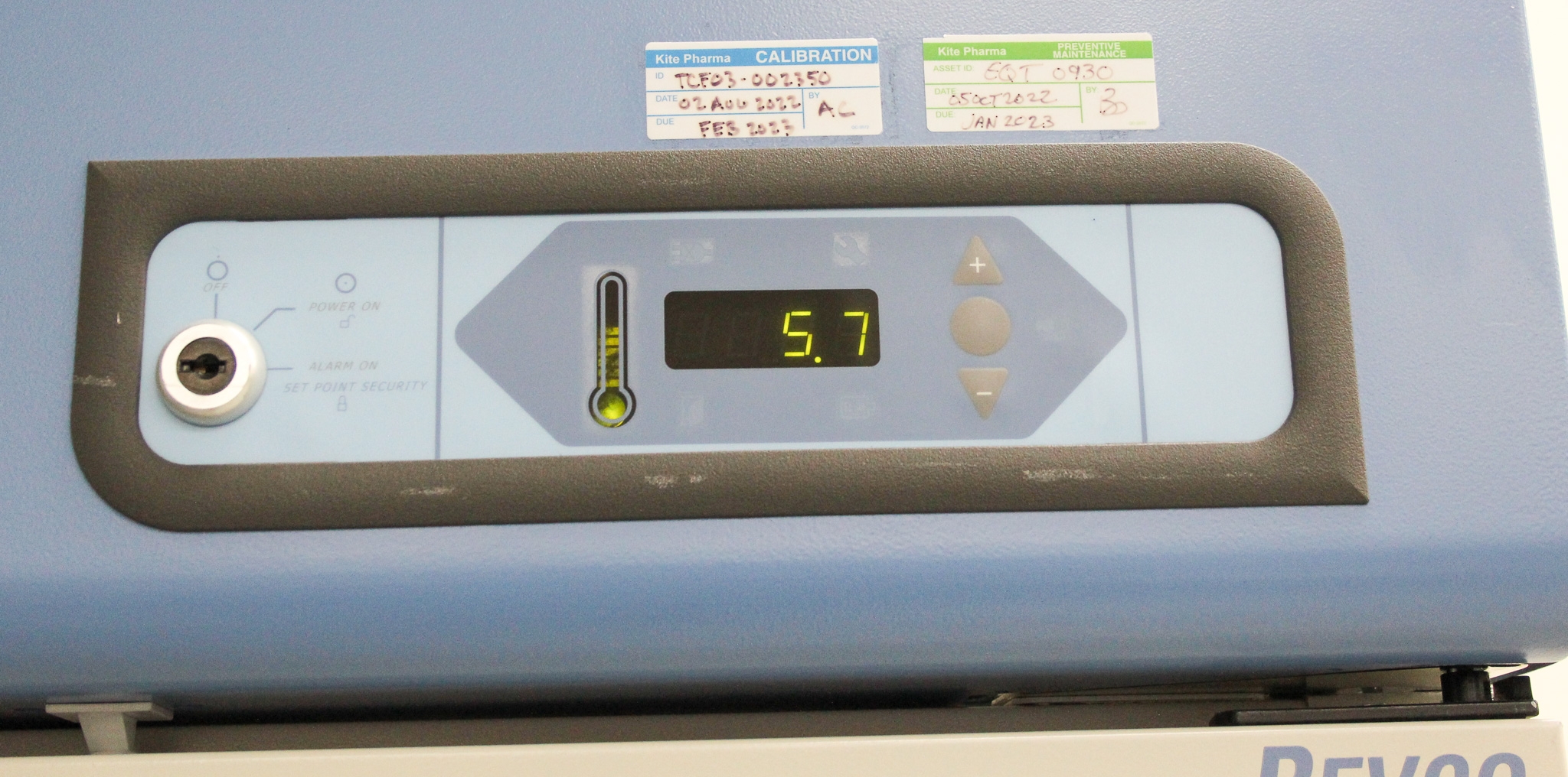 Thermo Revco REL5004A Lab Refrigerator 51.1 CF Dual Solid Door 1-8C Storage