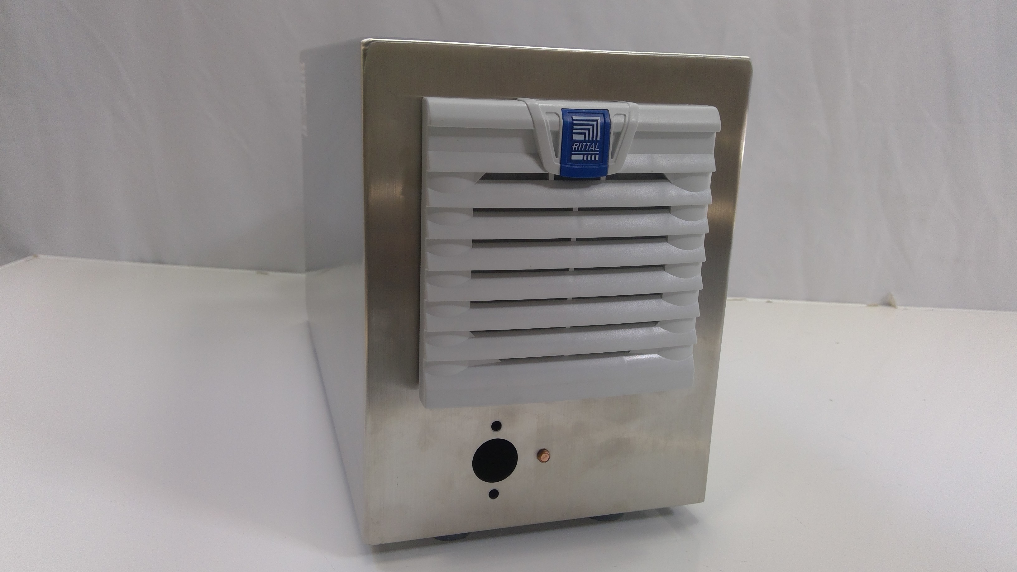 Quattroflow PQ12RMMGO5-A Specialty Pump System for Pharmaceutical Applications