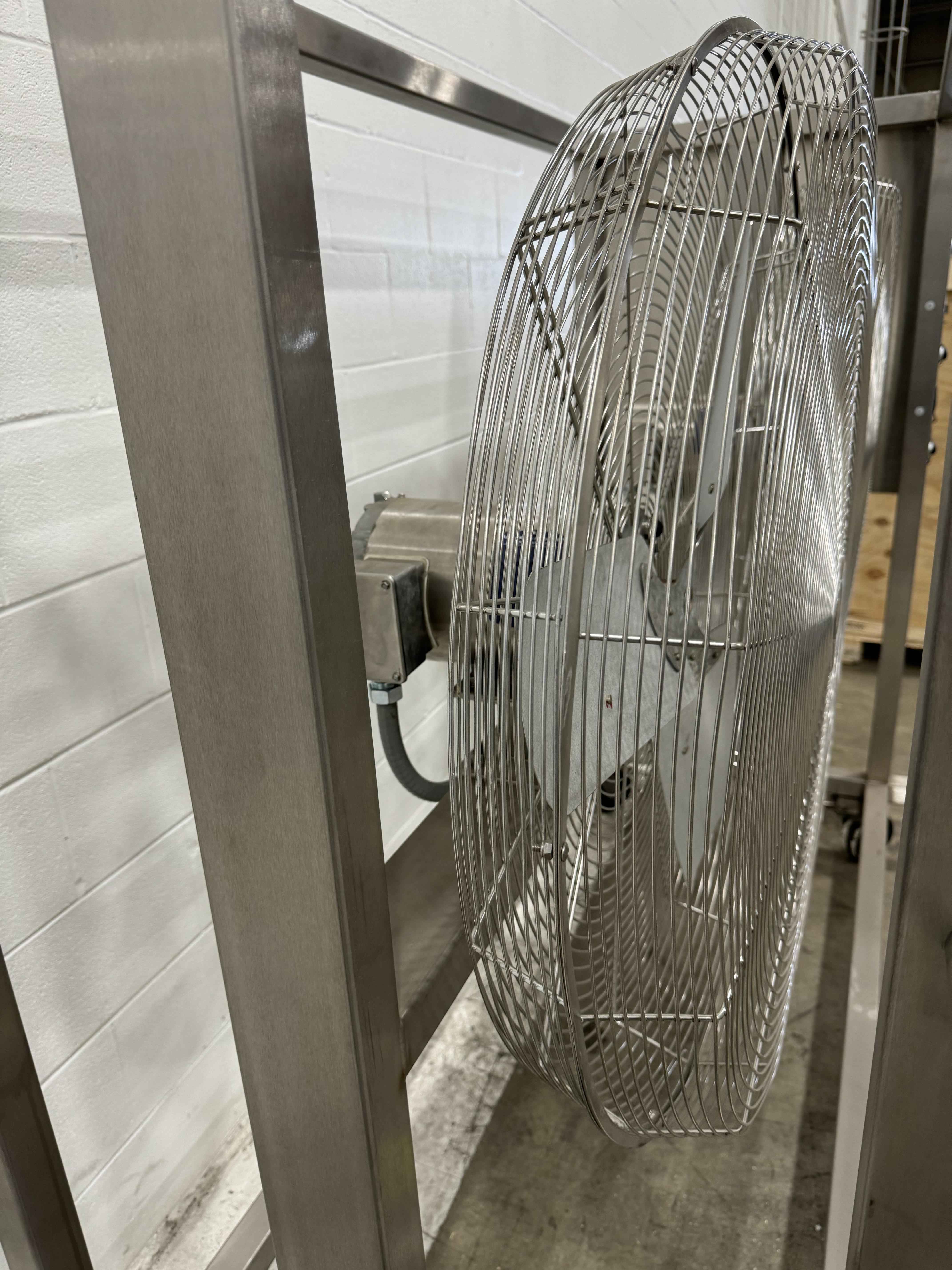 P4821 Airflow Modulated Fan Cart Testing 50Hz/60Hz Varying Speeds Up to 100mph