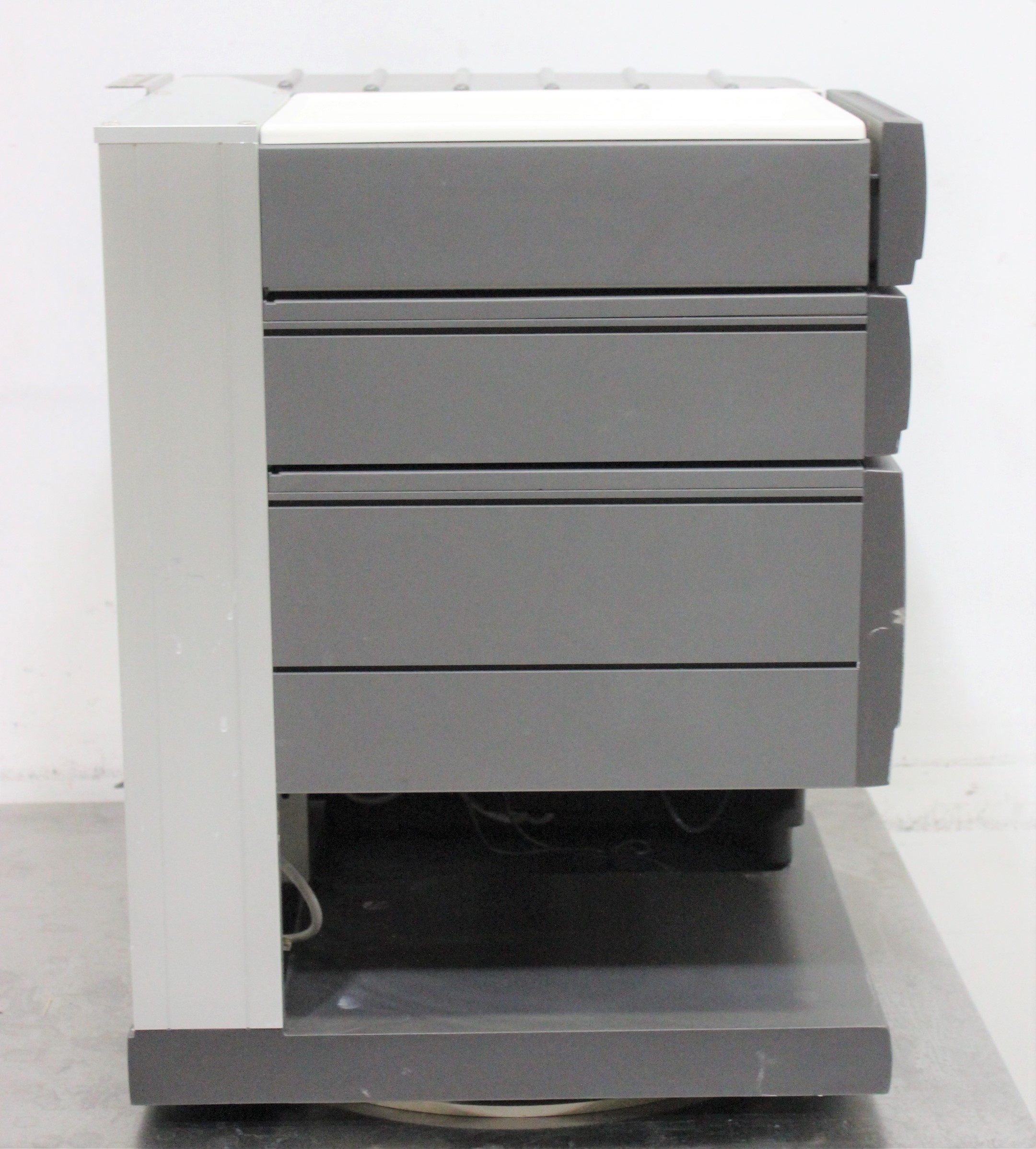 Amersham AKTA Explorer Chromatography System High Throughput Purification