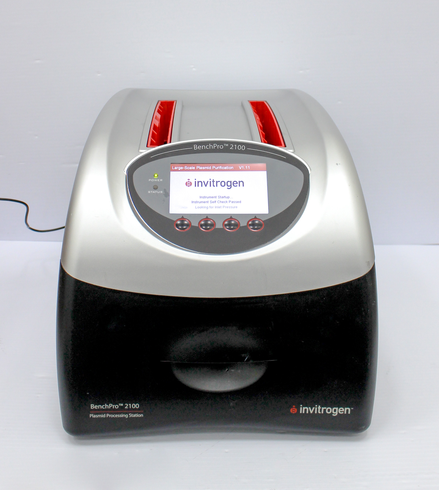 Invitrogen BenchPro 2100 DNA Purification System 2 Preps 100-125mL Capacity