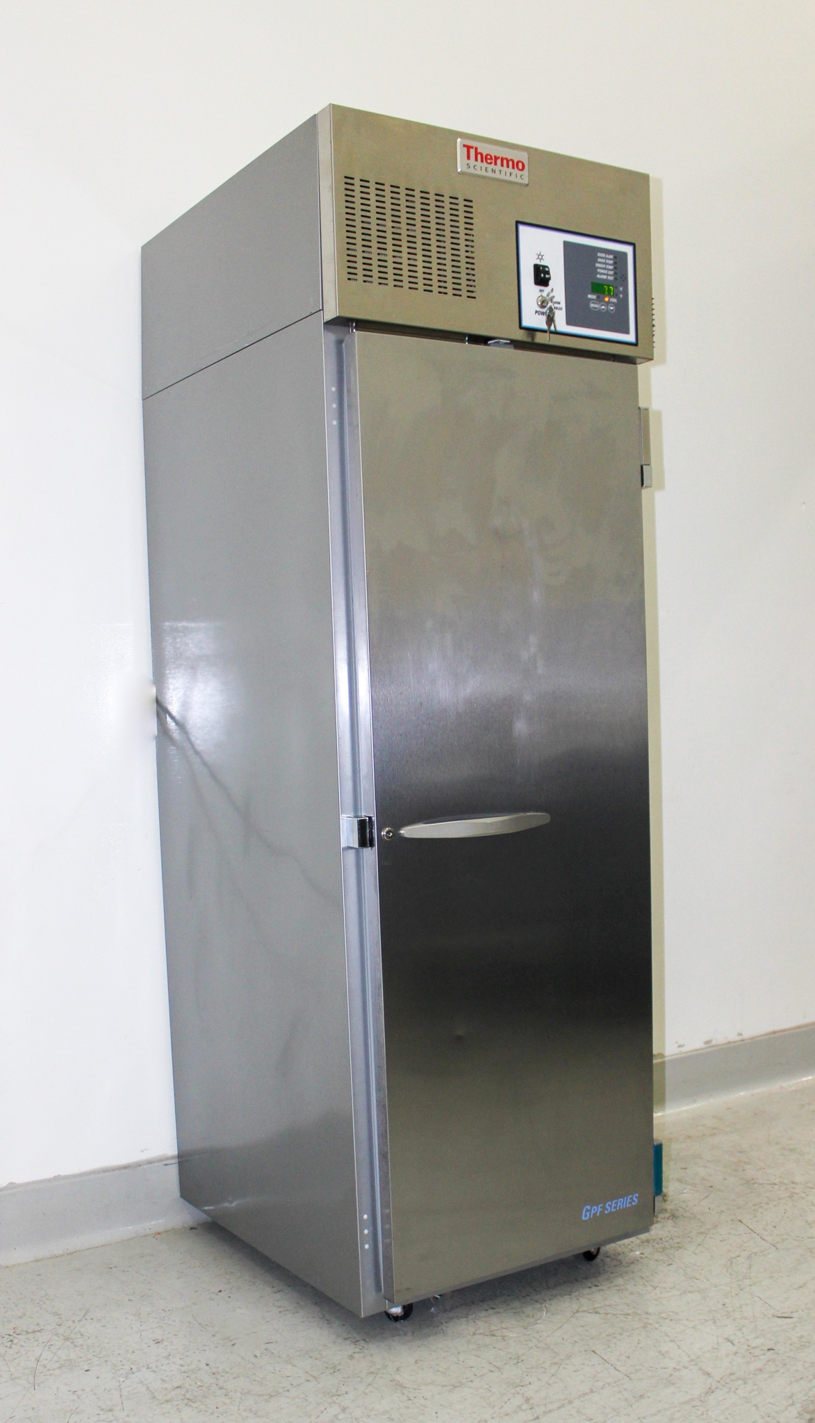 Thermo Scientific MF25SS-SAEE-TS General Purpose Lab Freezer 24 Cu Ft