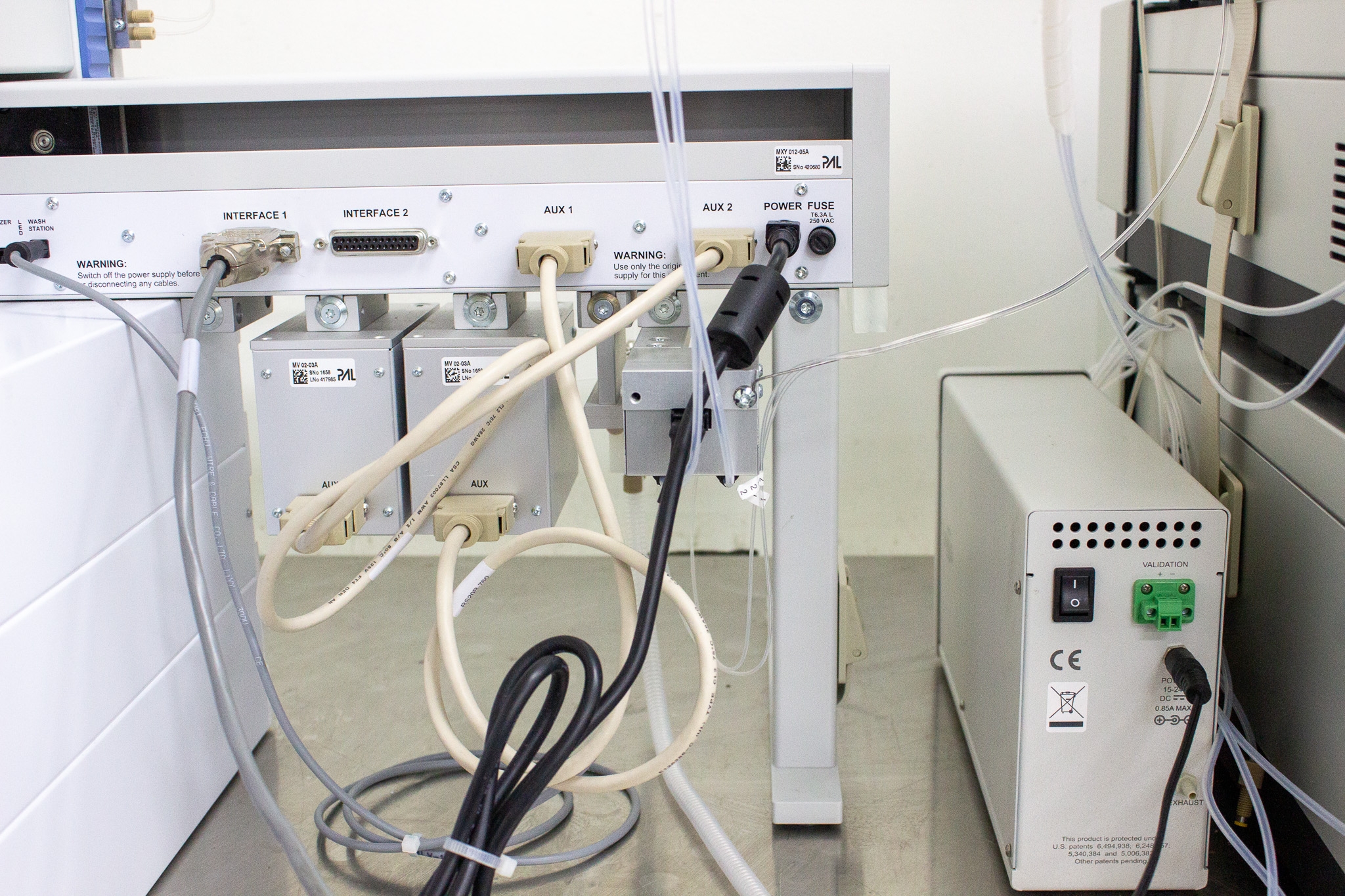 Thermo Dionex UltiMate 3000 LX-2 Multichannel UHPLC System High Throughput