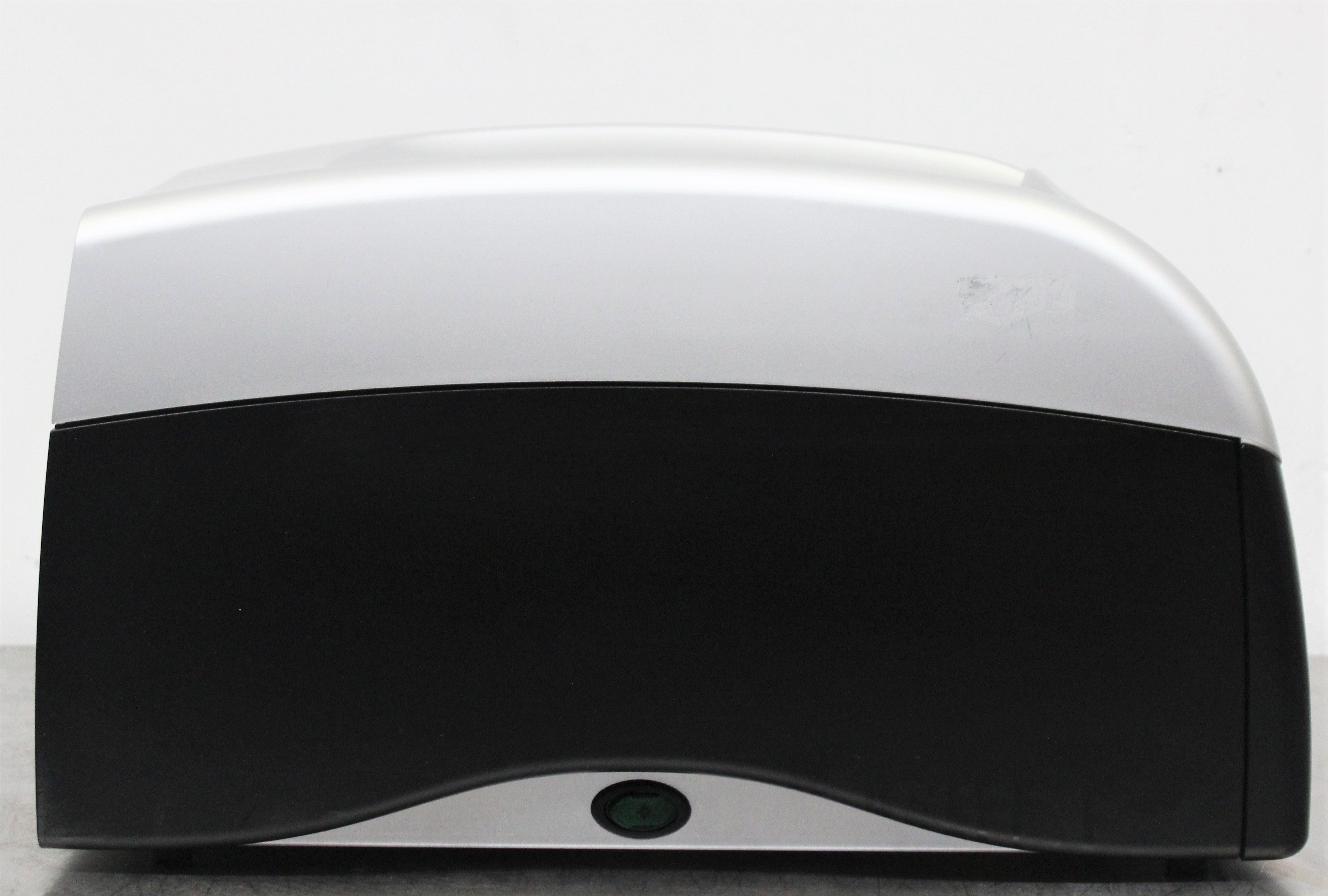 Invitrogen MC1001R BenchPro Plasmid Purification High Yield 90 Min Auto DNA