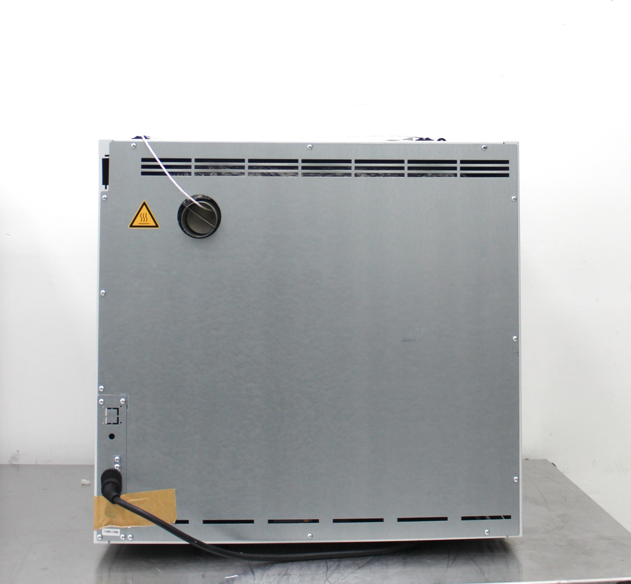Binder ED53-UL Oven 20L 300C Gravity Convection, Stainless Steel, Used