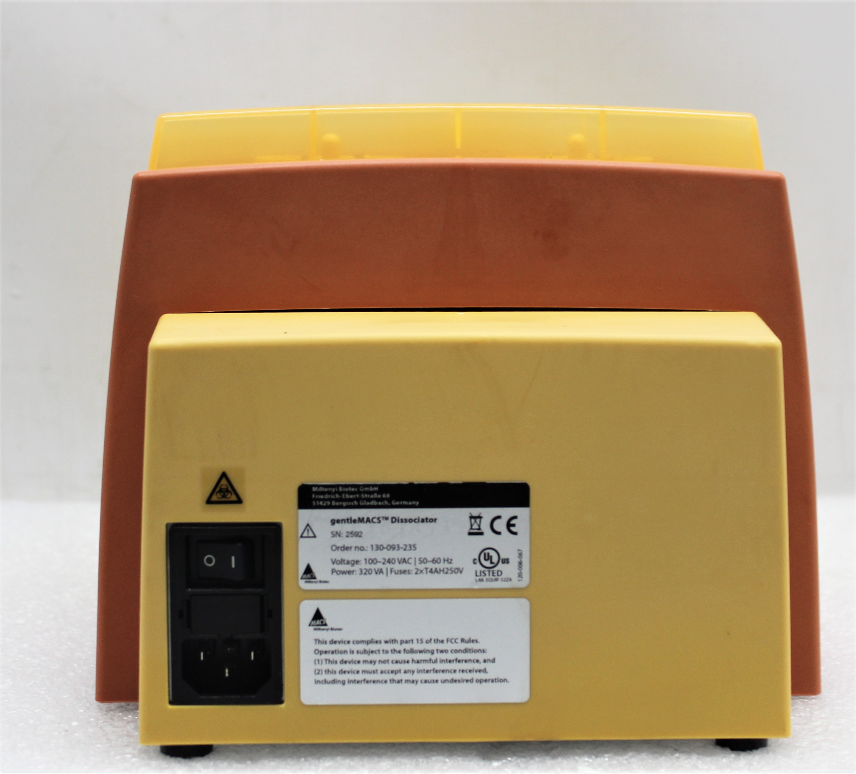 Macs GentleMACS Dissociator Tissue Homogenizer Single/Parallel Sample Bio