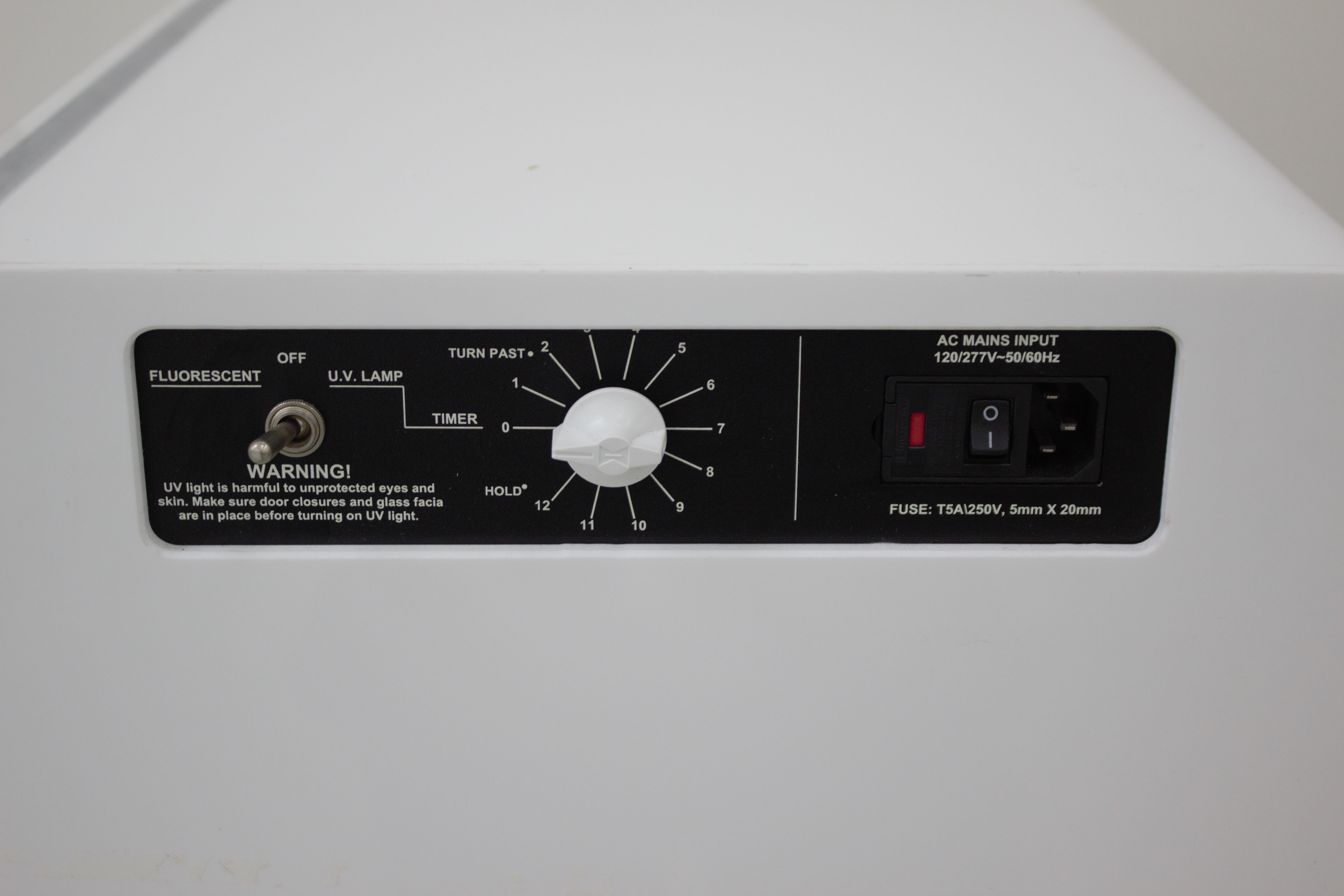 C.B.S. Scientific PCR Workstation P-030-202 Dual UV Design 254nm Reflection