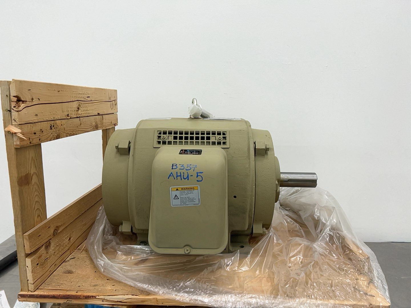 GE 5KS286ATE205A Motor 30 HP Frame E735 Industrial USA 230-460V 1775 RPM