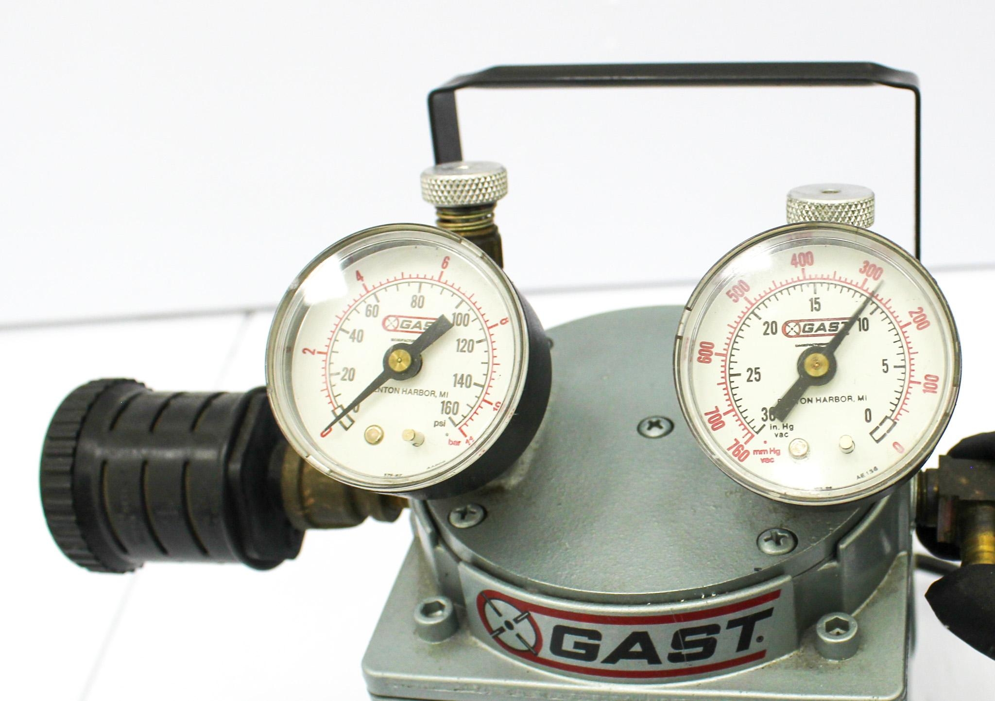 Gast D0A-P104-AA Laboratory Oil-less Vacuum Pressure Pump Durable 60psi