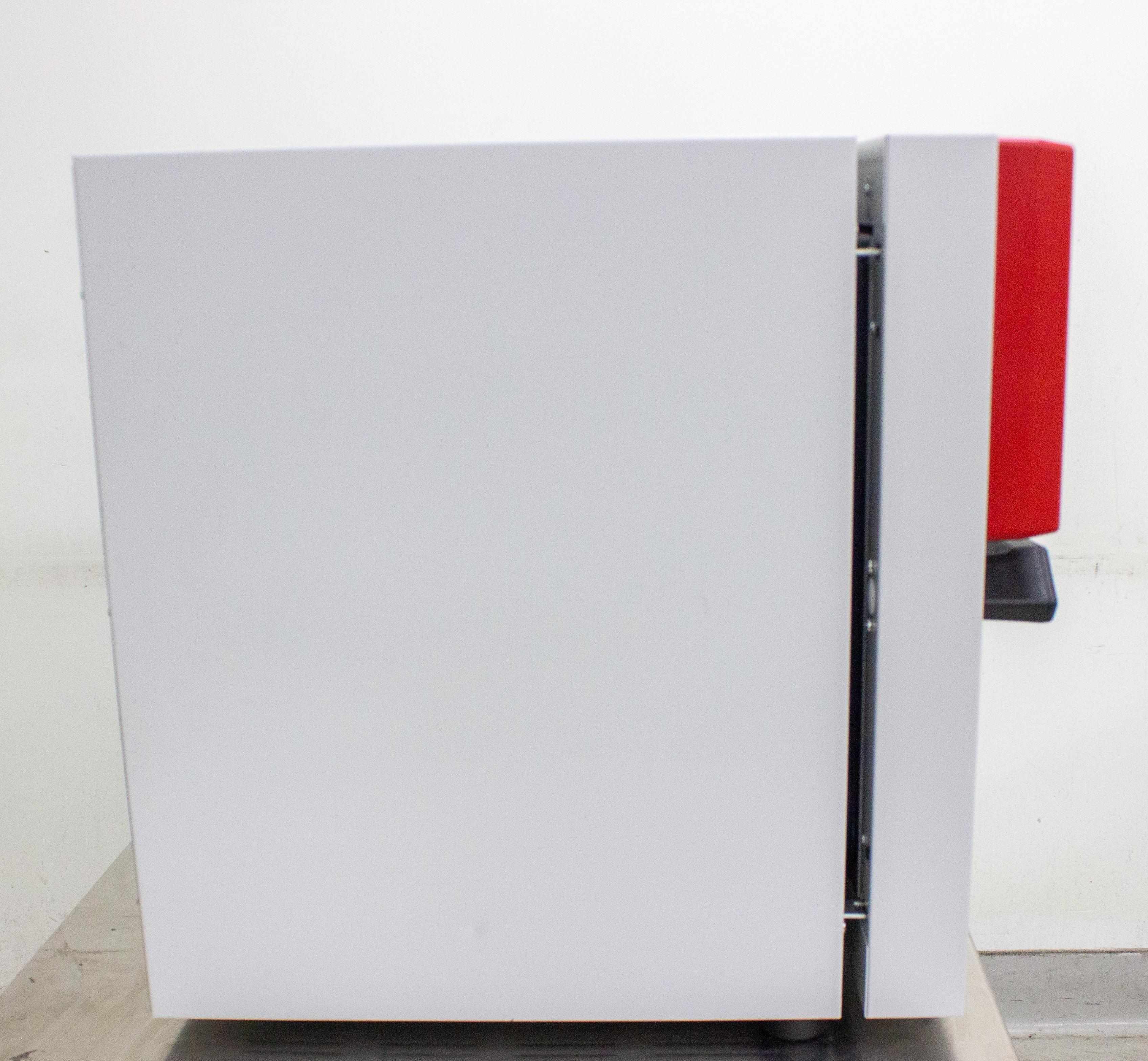 Binder FD53 Oven for Drying Sterilization 1.9 cu ft 300C Fast Heat-up