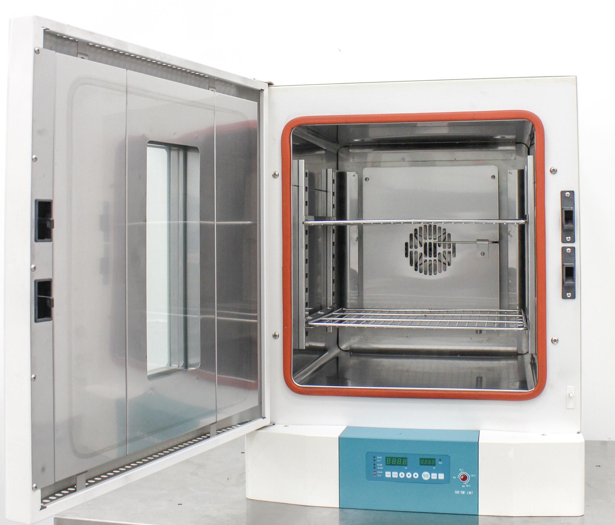 Jeio Tech OF-12GW Bench Top Oven for Parts, 91L, 15-250C, AS-IS