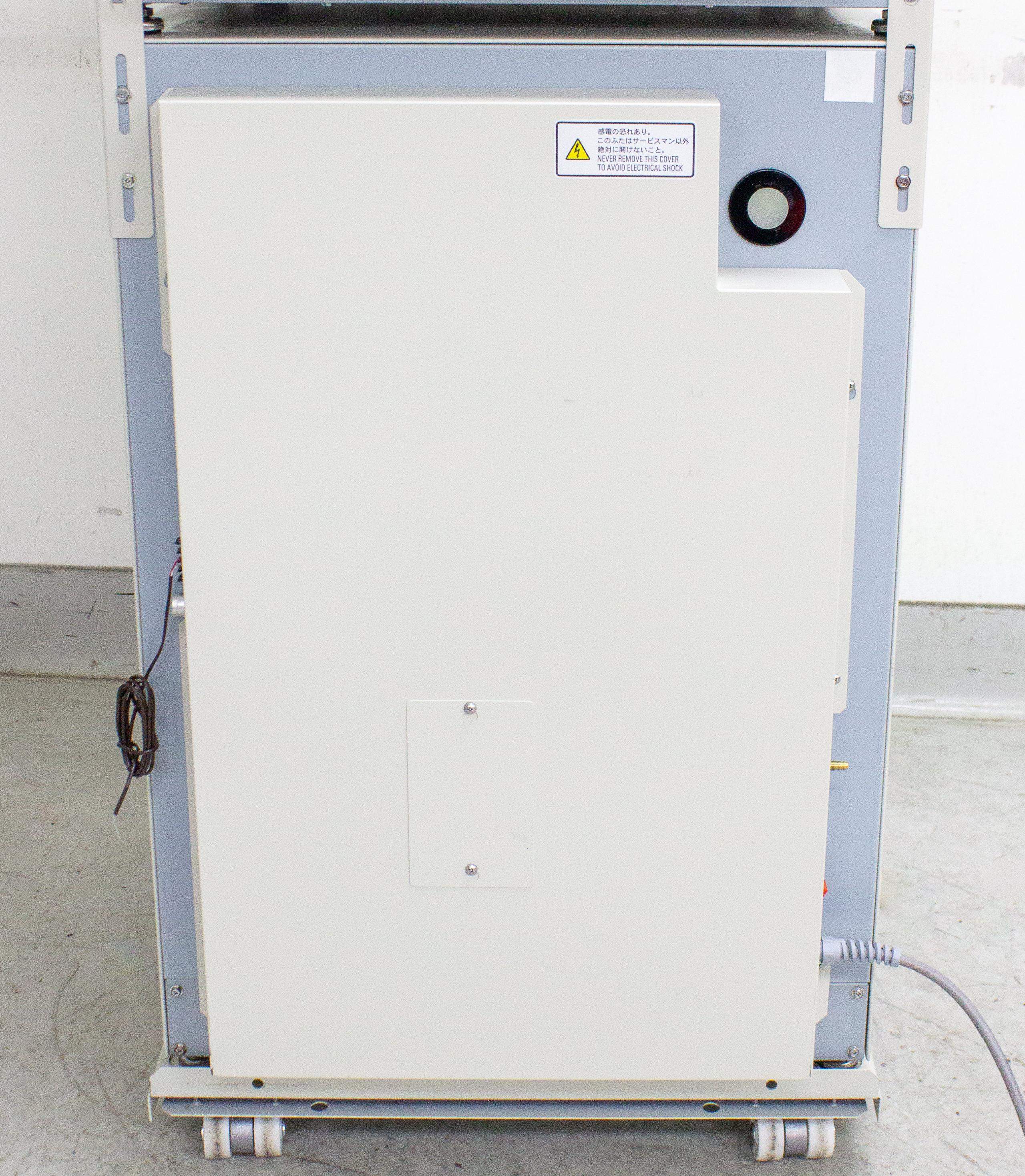 Sanyo MCO-19AIC CO2 Incubator 170L 5-50C Antibacterial Lab Controlled Use