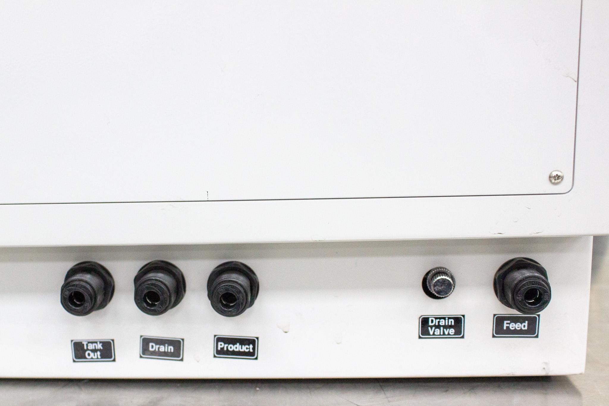 Sinhan RO-UP Reverse Osmosis Water Purifier System 120V 50Hz/60Hz In Use