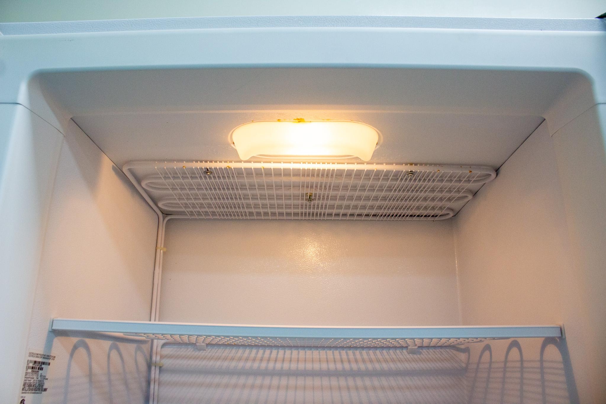 Frigidaire 20.9cu ft Freezer Upright -31C Temp Control Used Functional