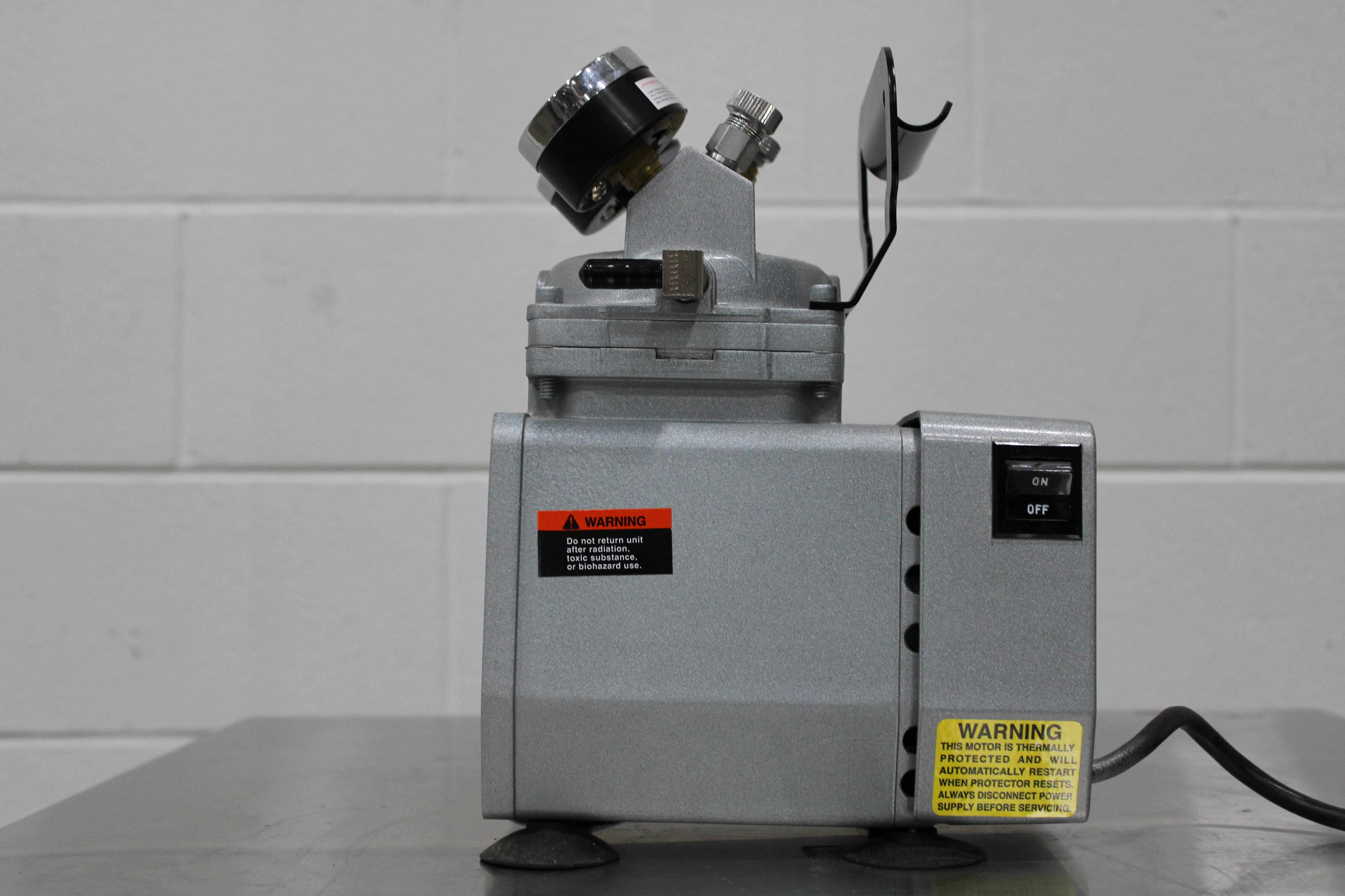 Gast DOA-P504-BN Vacuum Pump Continuous Duty 60PSI 1/8HP 24inHg Functional