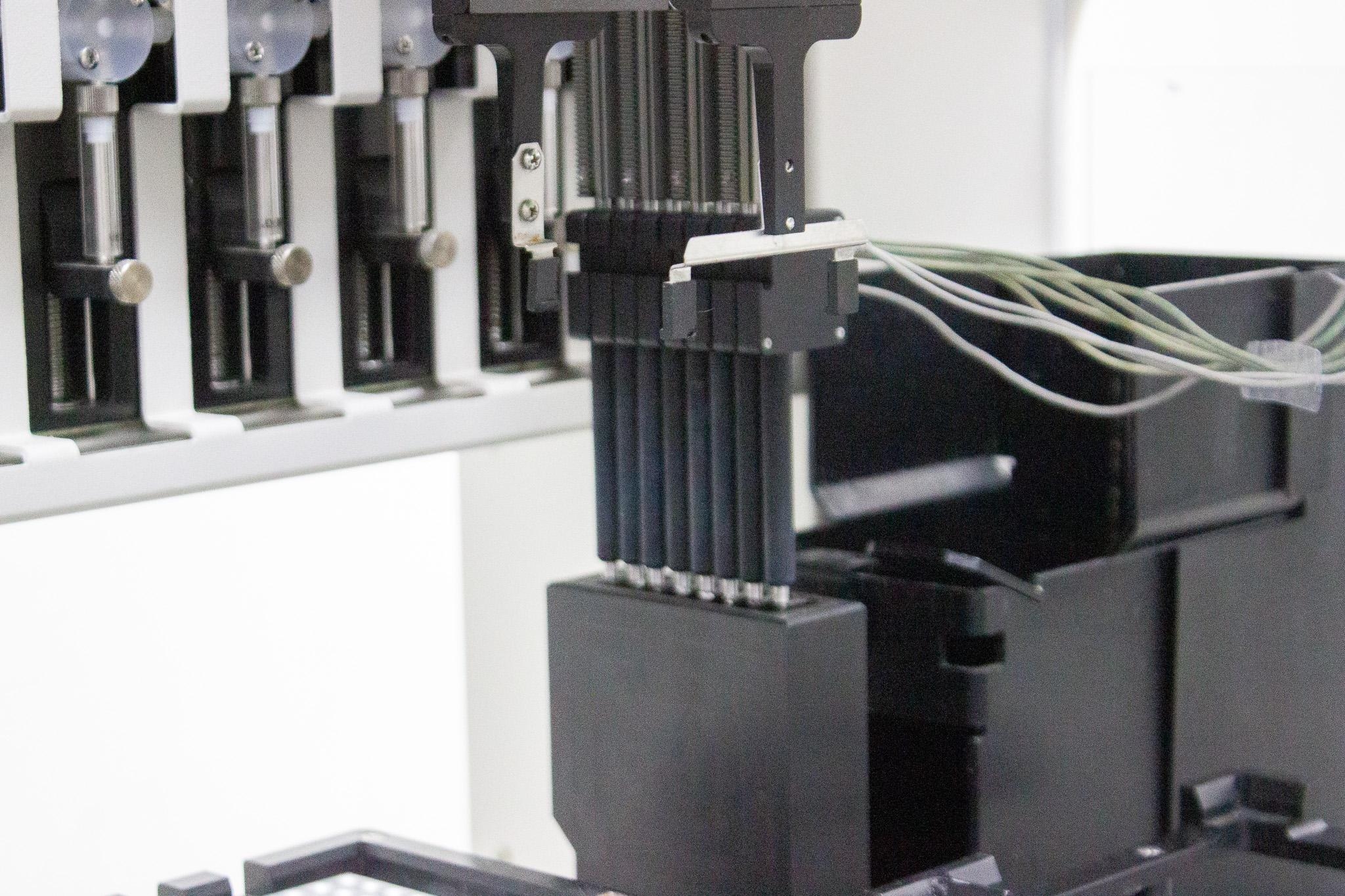 Beckman Biomek NXP Automated Liquid Handler Flexible Genomic Research