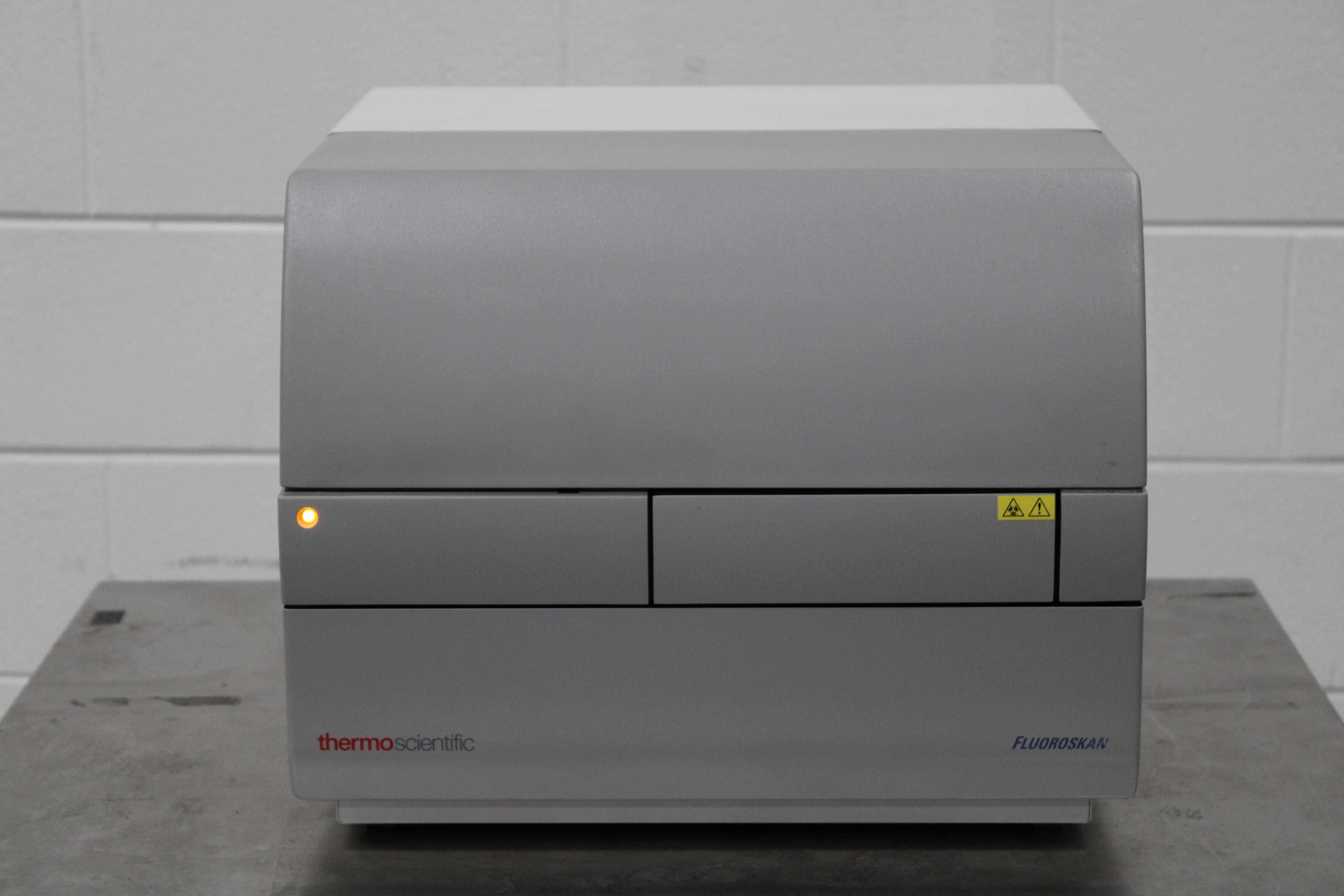 Thermo Fluoroskan Cell Analyzer Multi-Well Includes Power Cord Functional