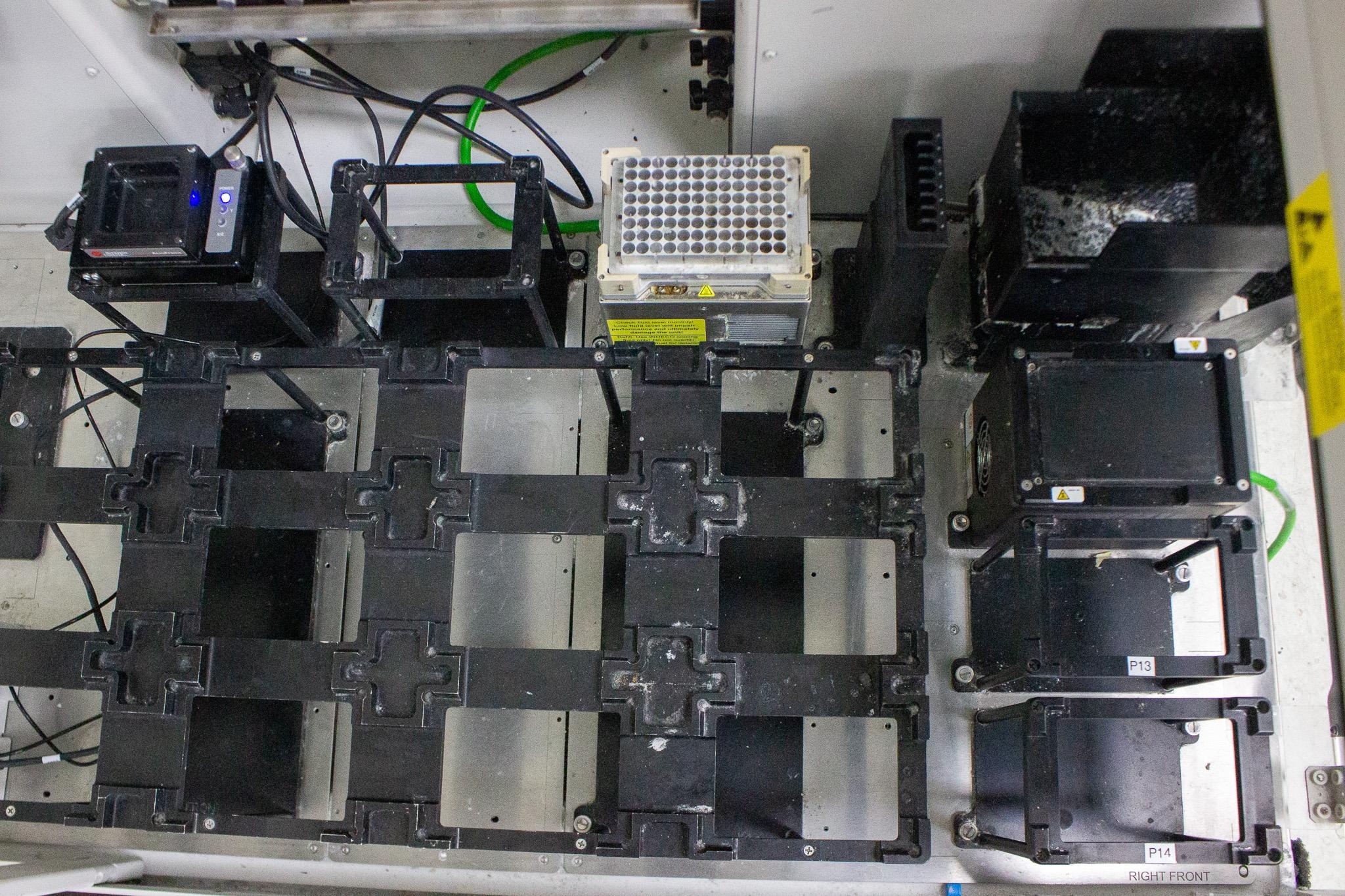 Beckman Biomek FXP Liquid Handler System DNA RNA Automated 120V/220V