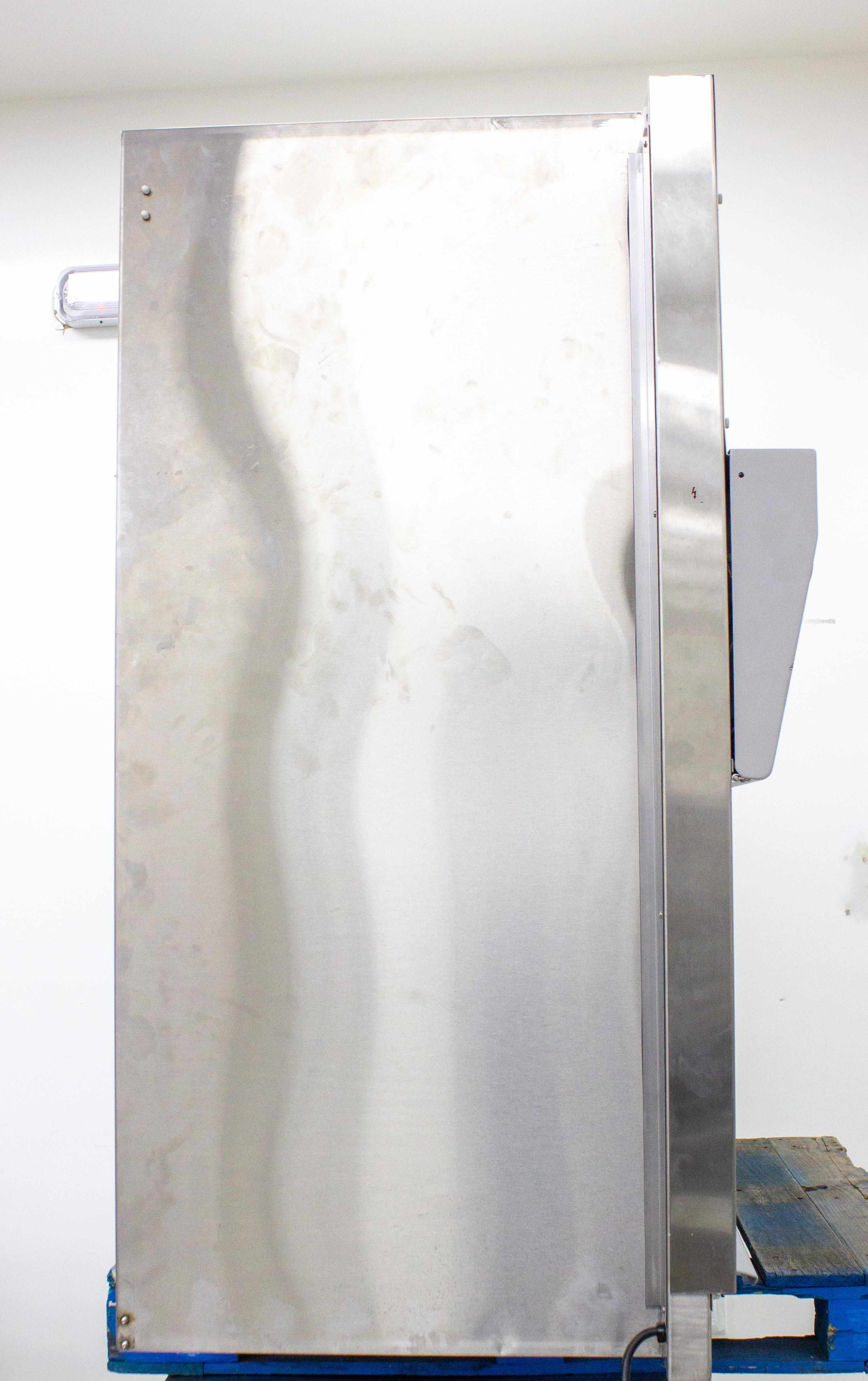 NuAire NU-425-500 Laboratory Biosafety Cabinet Series 60 Ergonomic Design