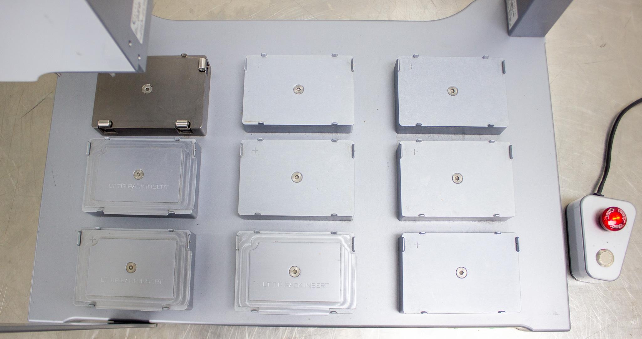 Agilent Bravo Liquid Handling System for Sample Prep with 96-Well Head Used