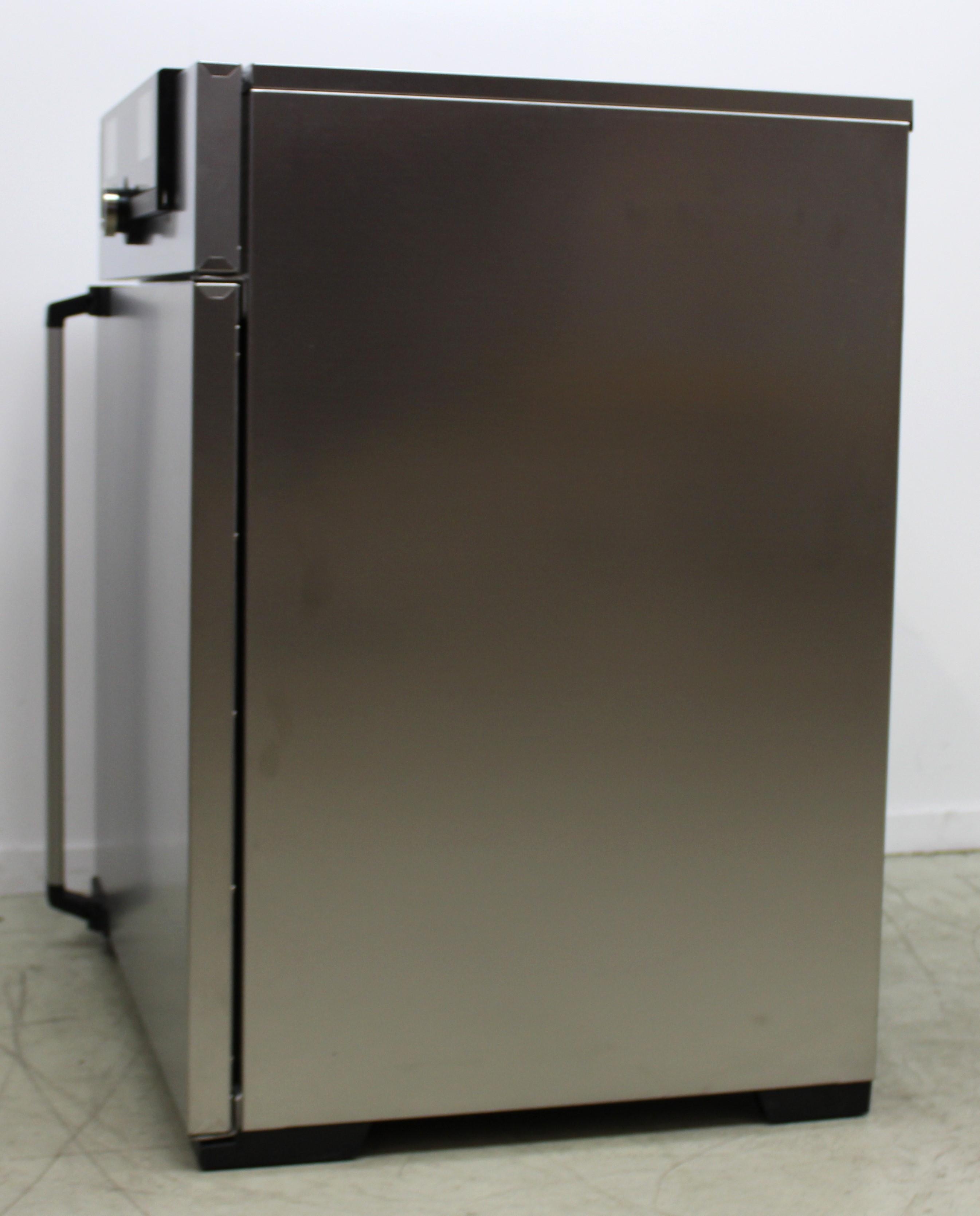 Memmert IPP110 Plus Incubator Refrigerated 0-70C 108L Digital Controls