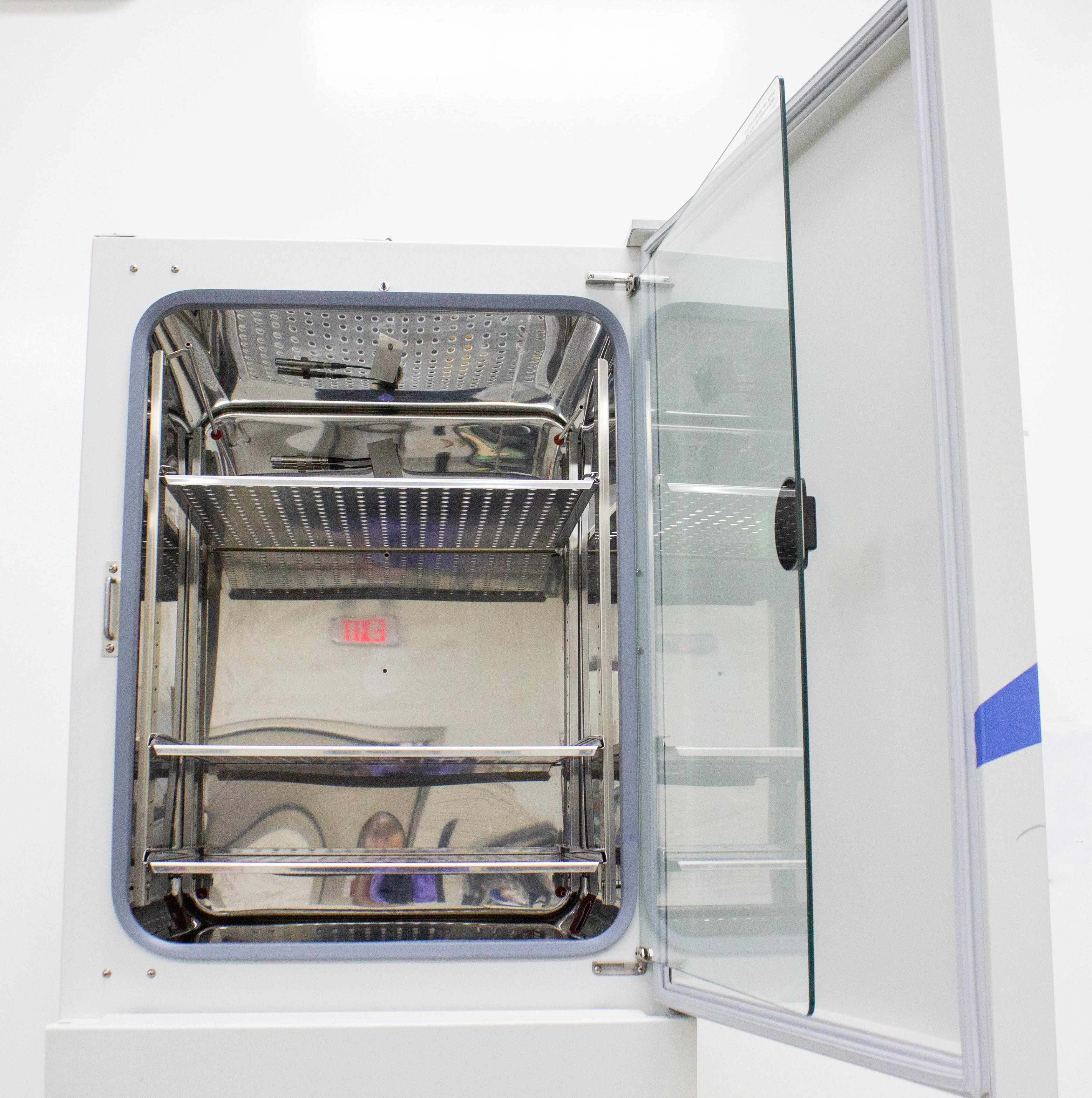 NuAire NU-5820 CO2 Incubator 200L RH Control Direct Heat Used 5C to 55C