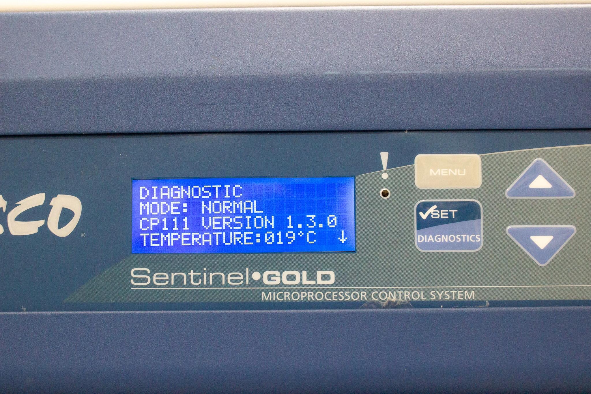 Ancare ACS-DS4 Animal Workstation Double-Sided Cage Changing ULPA Filtered