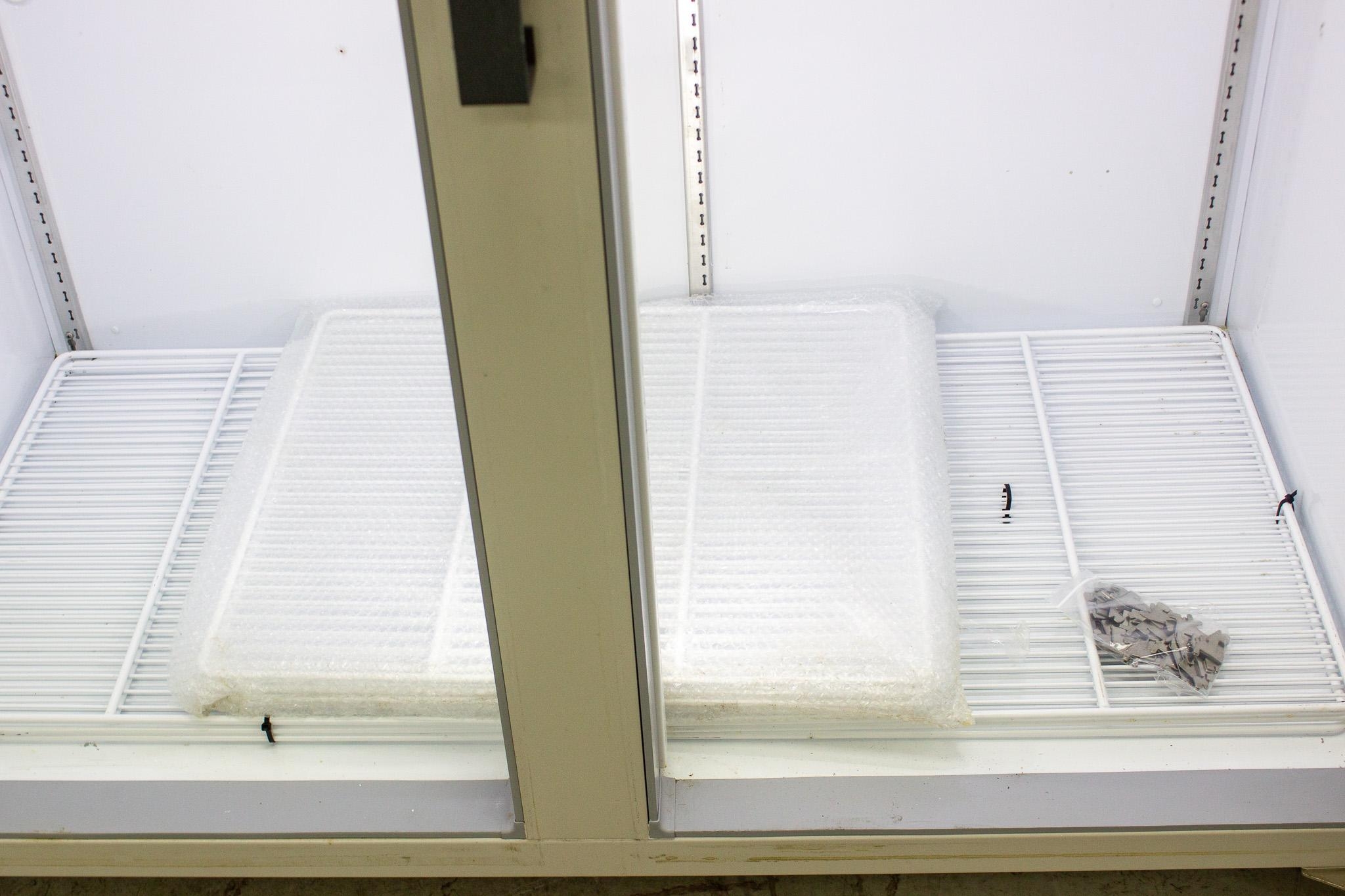 Thermo REL5004A Upright Lab Refrigerator 51.1 Cu Ft Heat Free Defrost LED