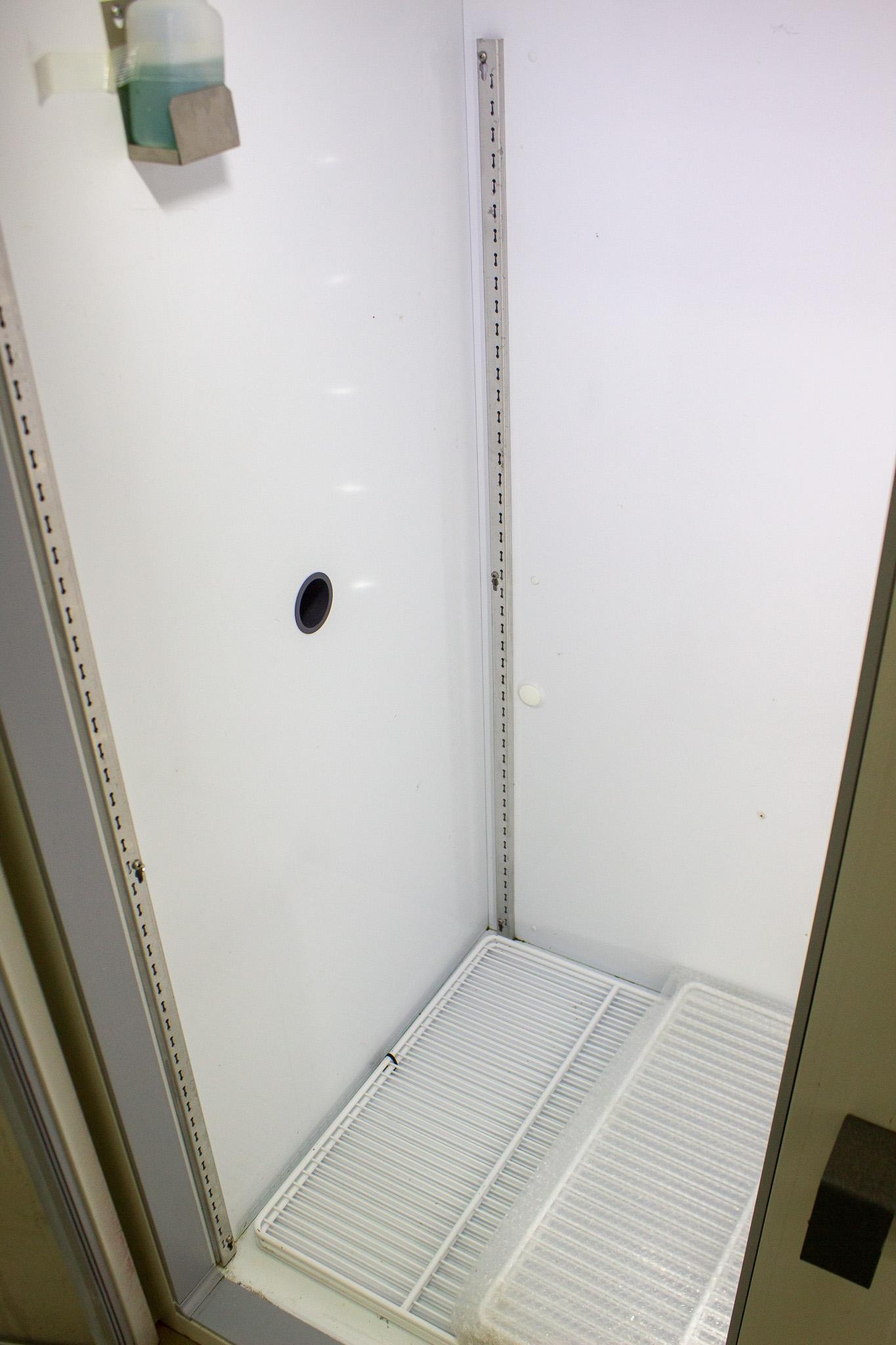 Thermo REL5004A Upright Lab Refrigerator 51.1 Cu Ft Heat Free Defrost LED