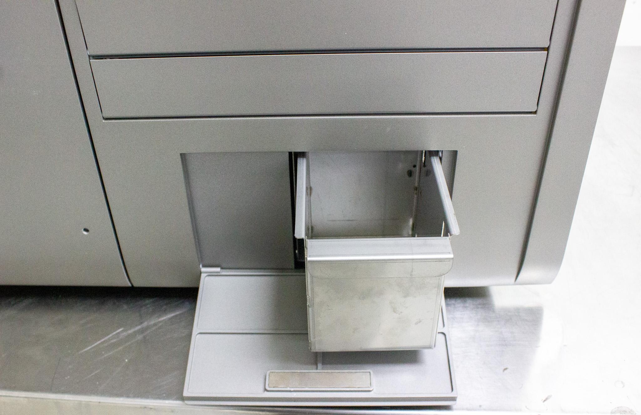 Affymetrix GeneTitan MC Instrument Genetic Analysis Automation Array Plate