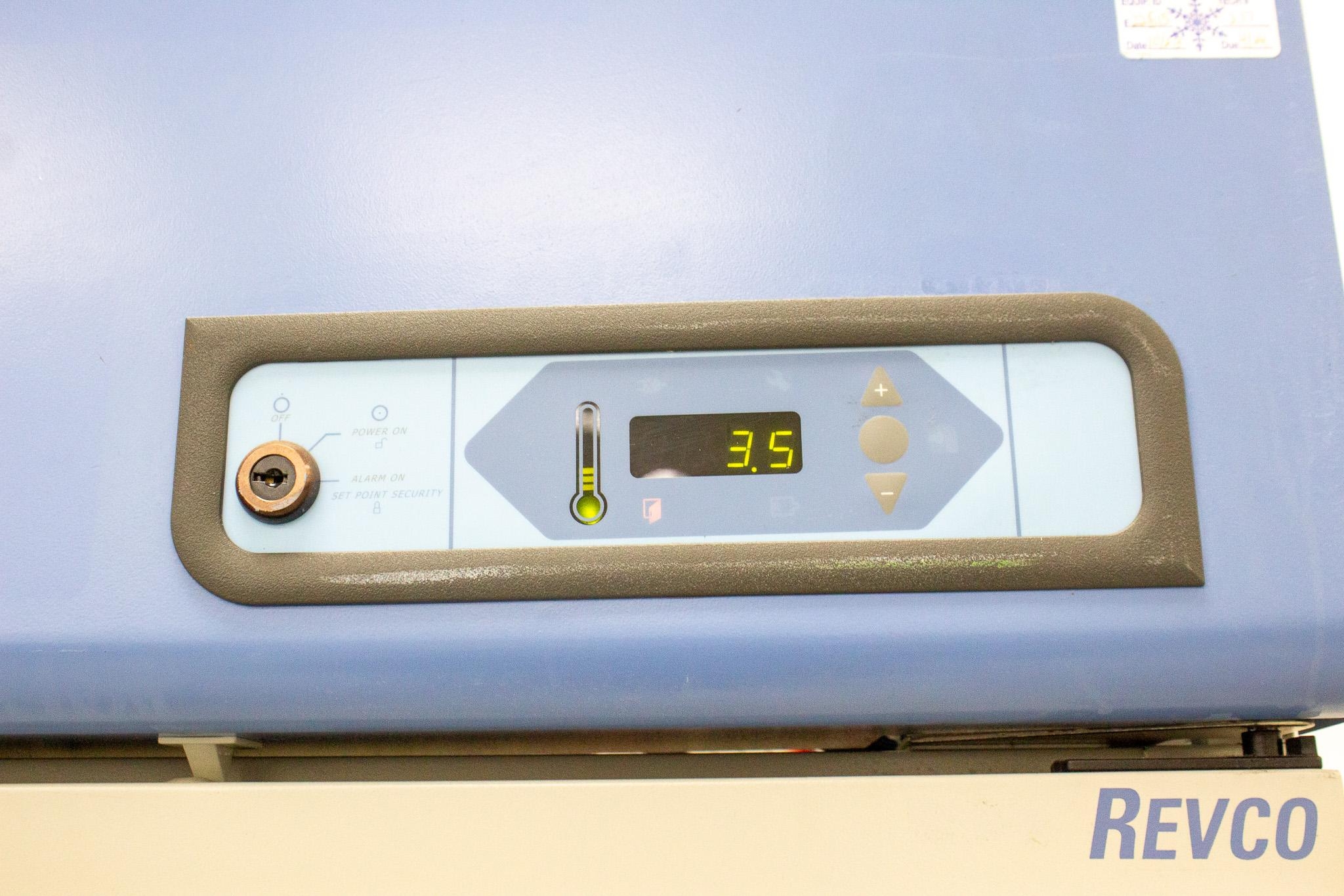 Thermo REL5004A Upright Lab Refrigerator 51.1 Cu Ft Heat Free Defrost LED