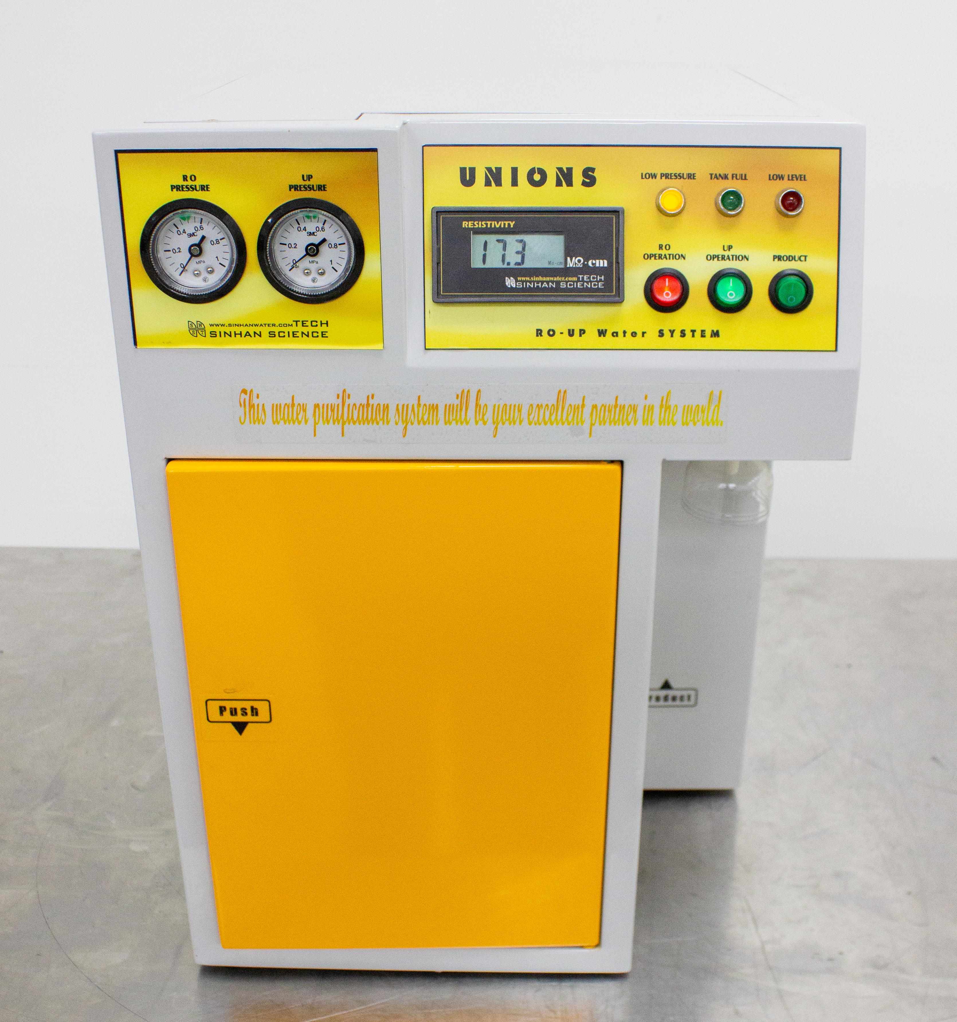 Sinhan RO-UP Reverse Osmosis Water Purifier System 120V 50Hz/60Hz In Use