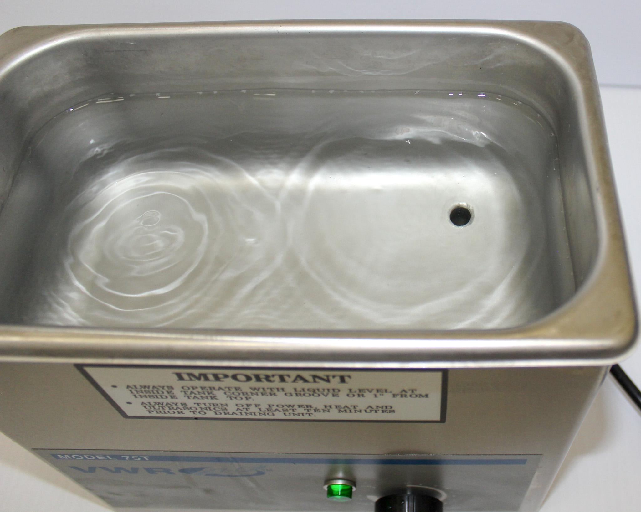 VWR 75T Ultrasonic Cleaner Water Bath, Digital Timer, 120V, 20-69C