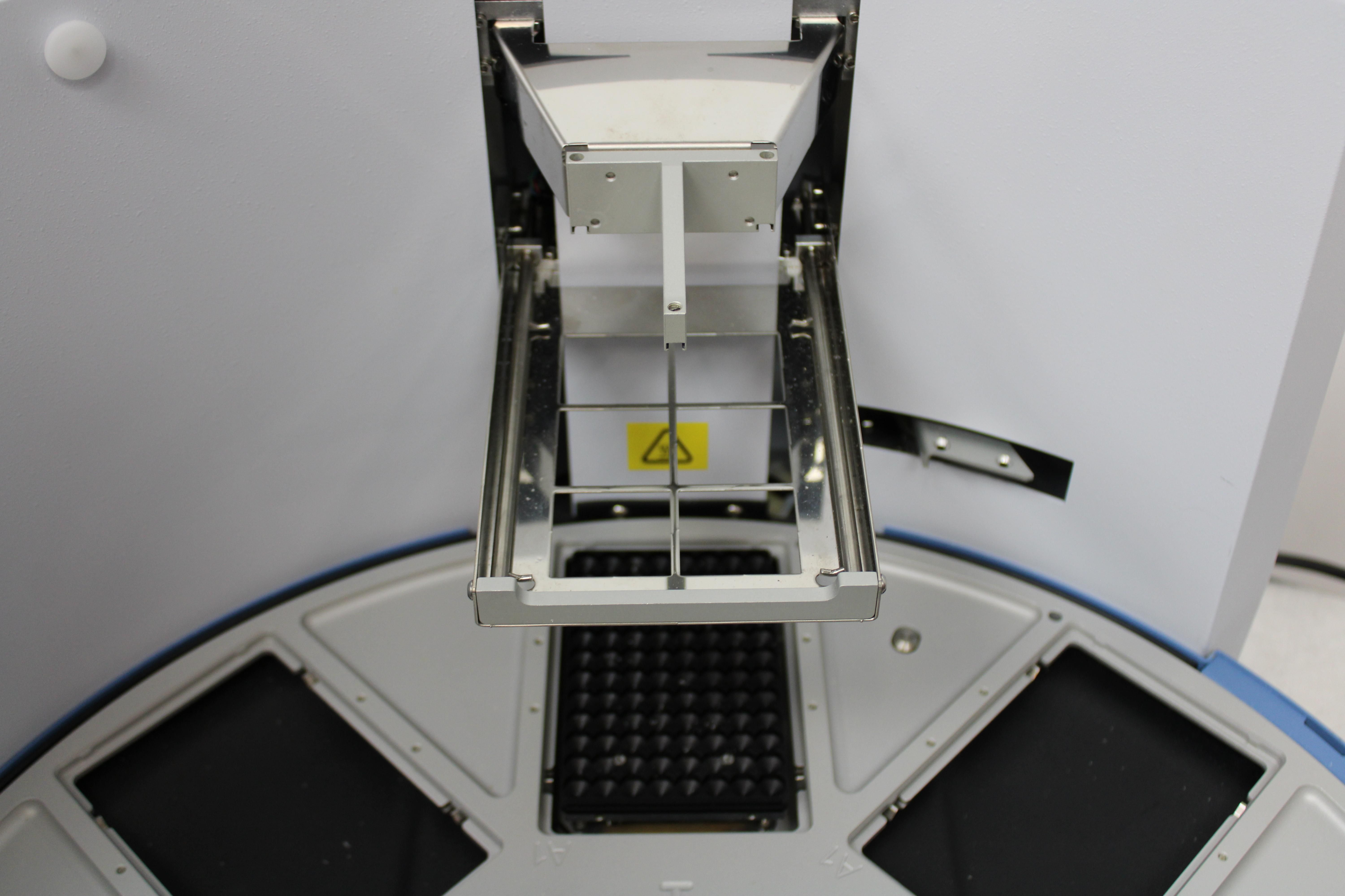 Thermo Kingfisher Flex Purification System DNA/RNA Protein Cell Processing