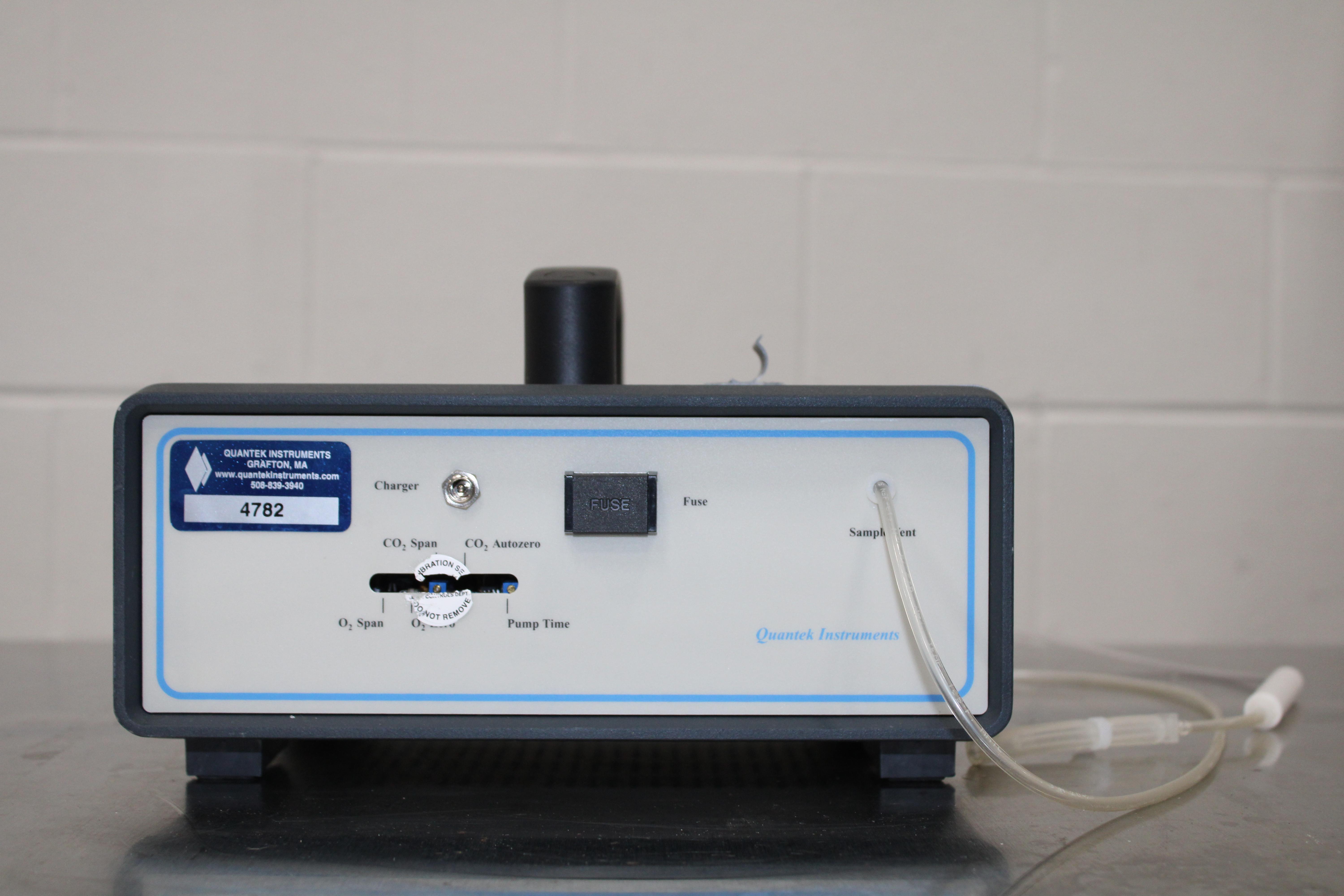 Quantek Model 906 Carbon Dioxide Analyzer - Continuous CO2 Measurement