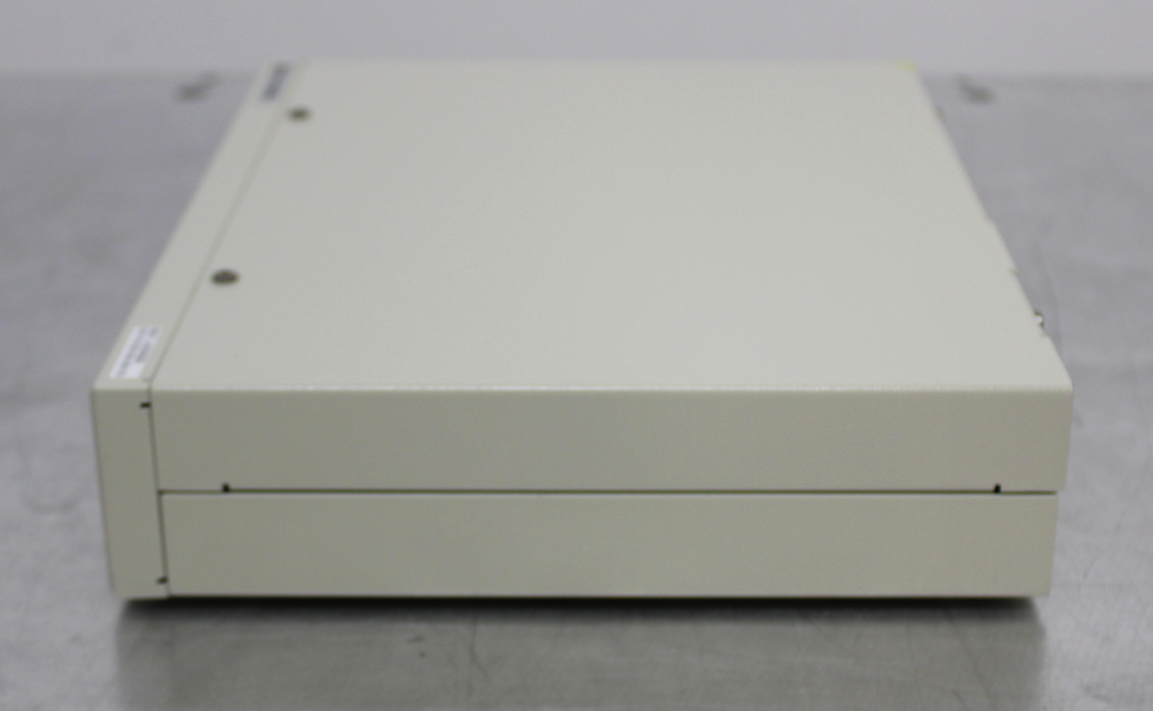 Jasco LC-Net II ADC Analytical Accessory 240V Detector Powers On Tested