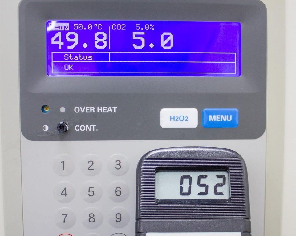 Sanyo MCO-19AIC CO2 Incubator 170L Direct Heat Antibacterial Interior